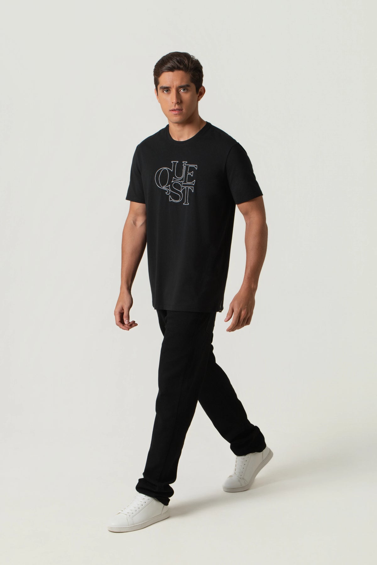 CAMISETA PREMIUM MANGA CORTA COLOR NEGRO