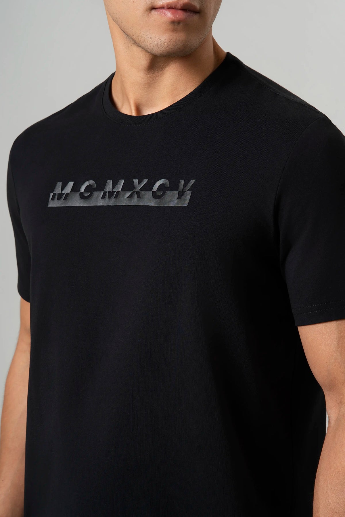 CAMISETA PREMIUM MANGA CORTA COLOR NEGRO