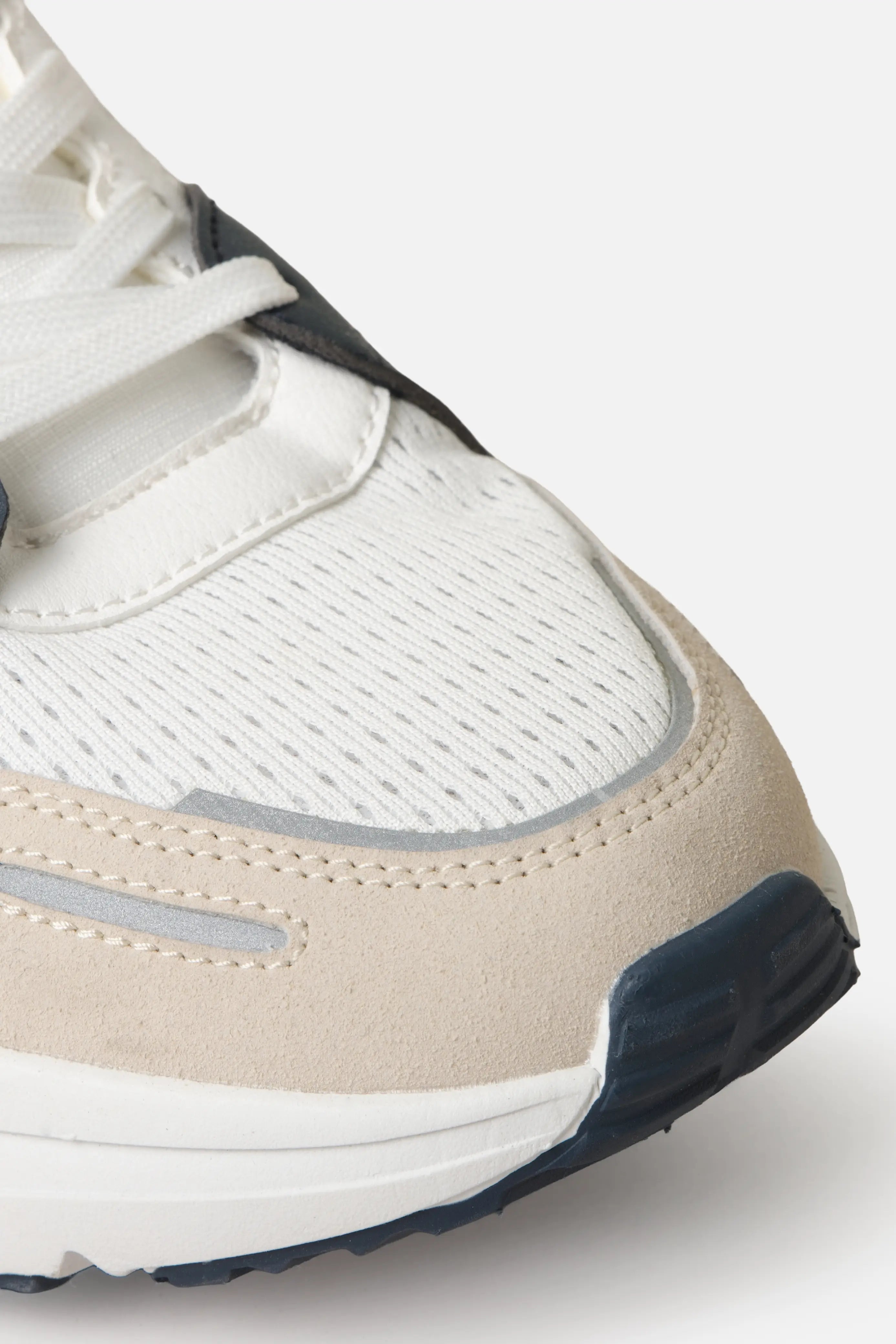 ZAPATOS CASUAL COLOR BLANCO-AZUL OSCURO