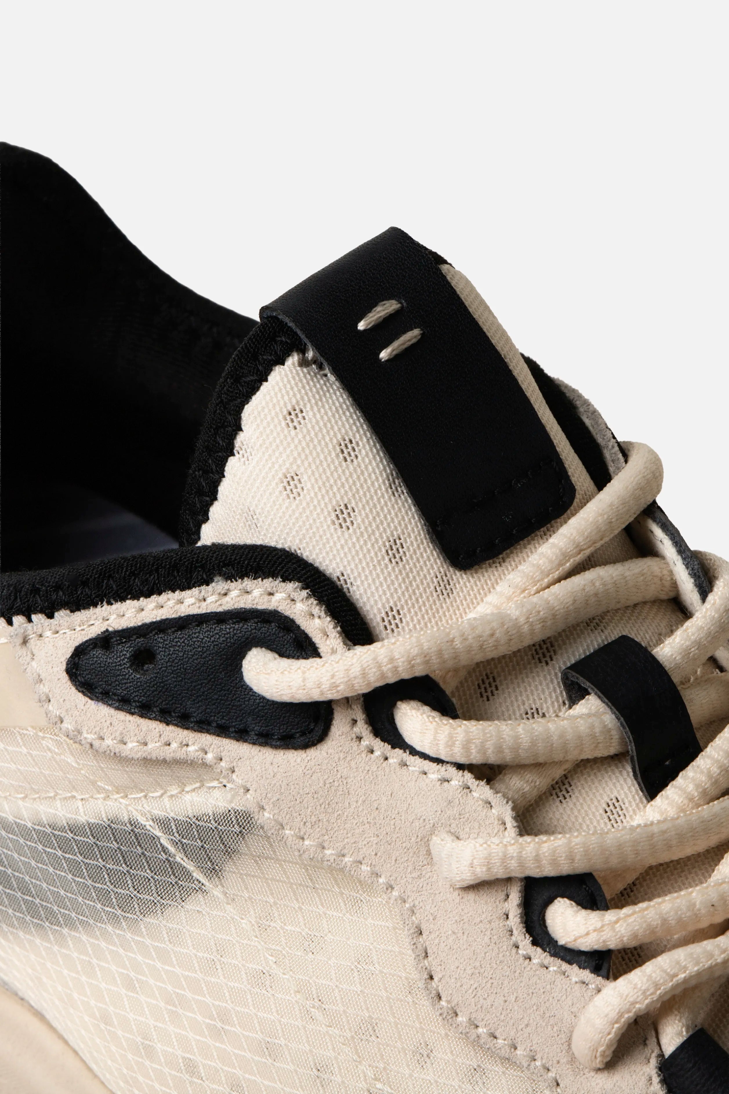 ZAPATOS CASUAL COLOR IVORY