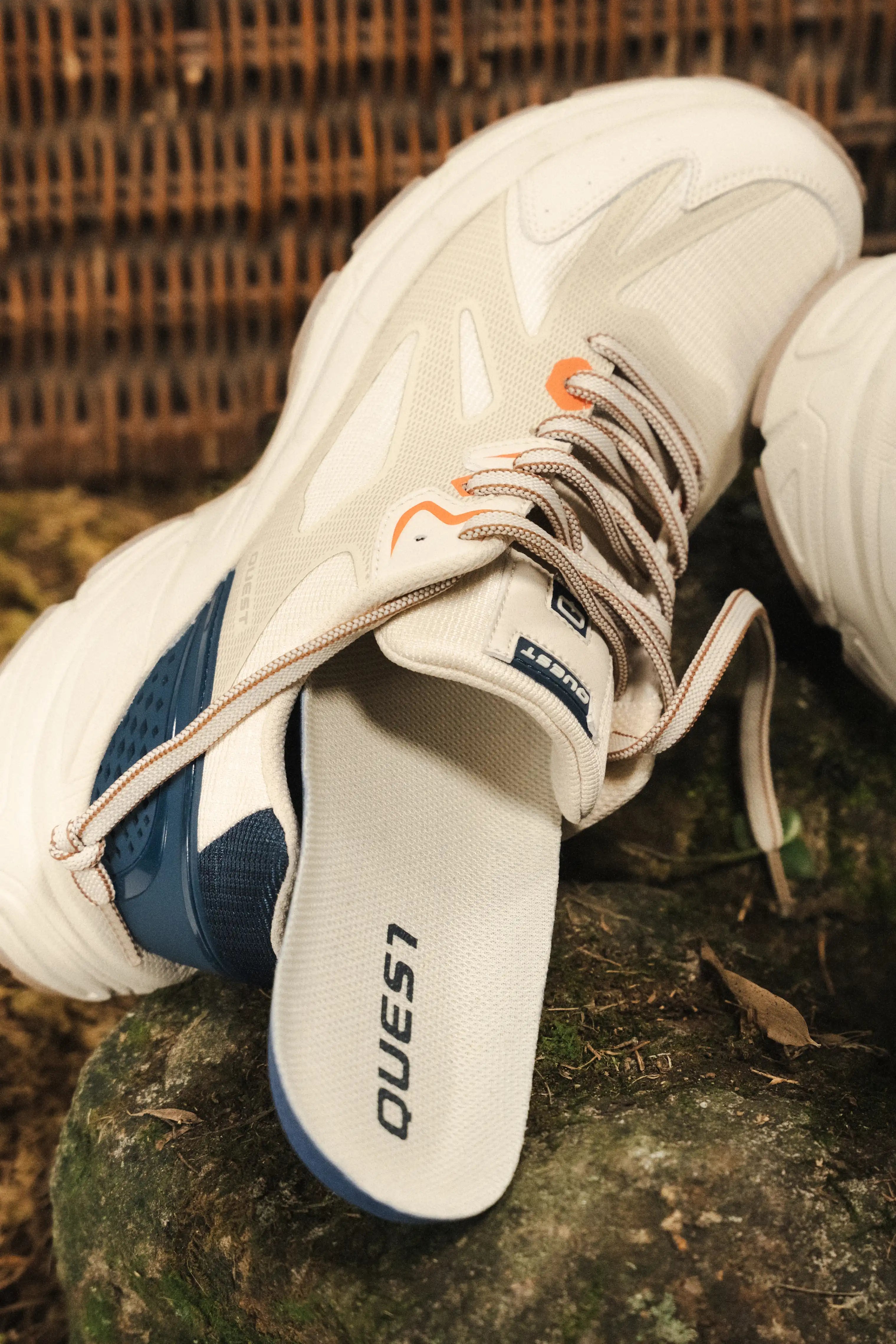 ZAPATOS DEPORTIVO COLOR BEIGE