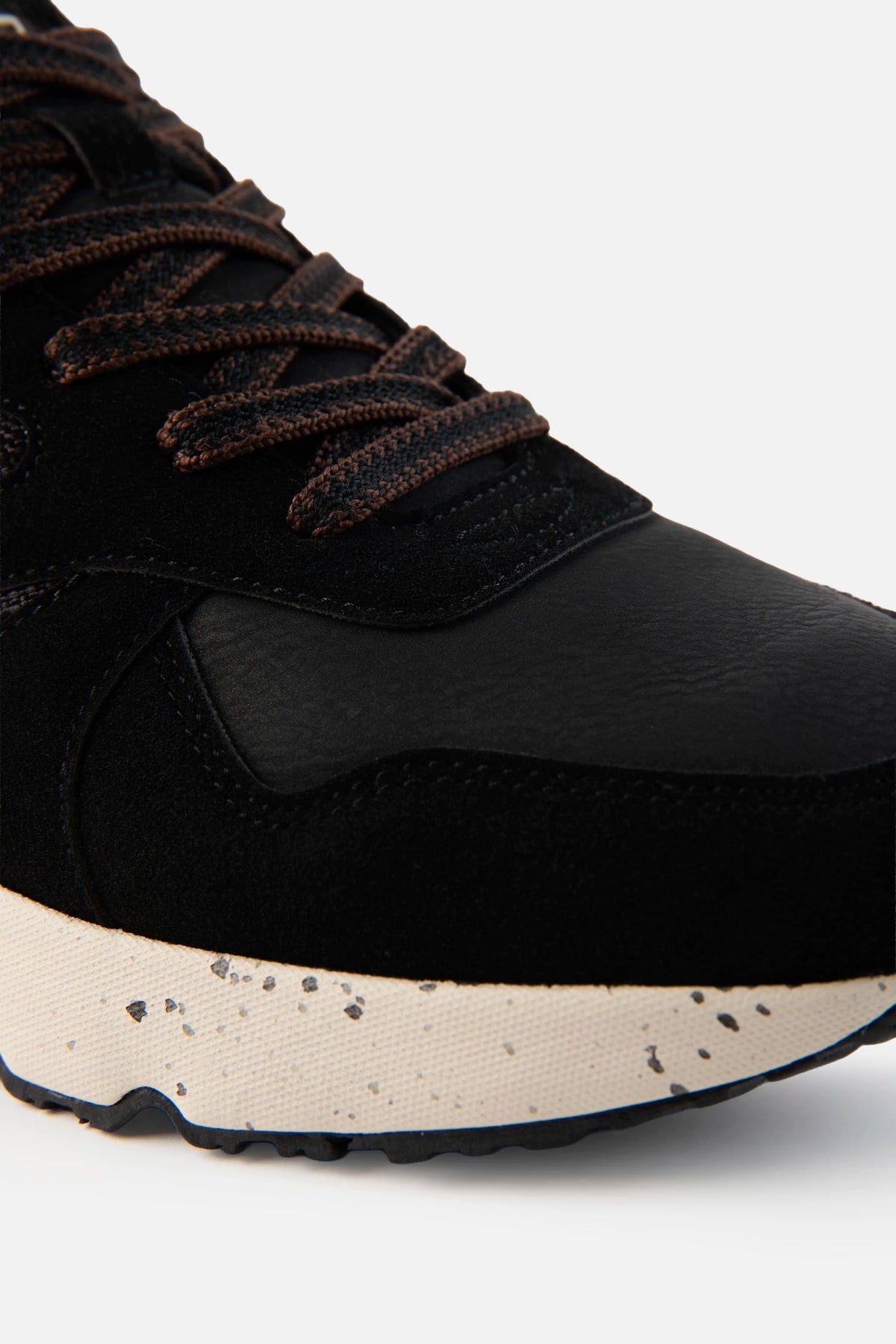 ZAPATOS CASUAL COLOR NEGRO