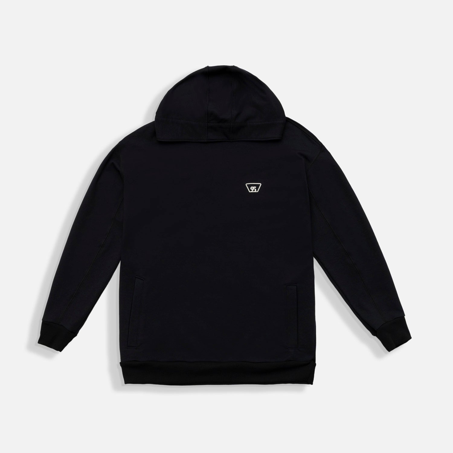 BUZO CERRADO COLOR NEGRO