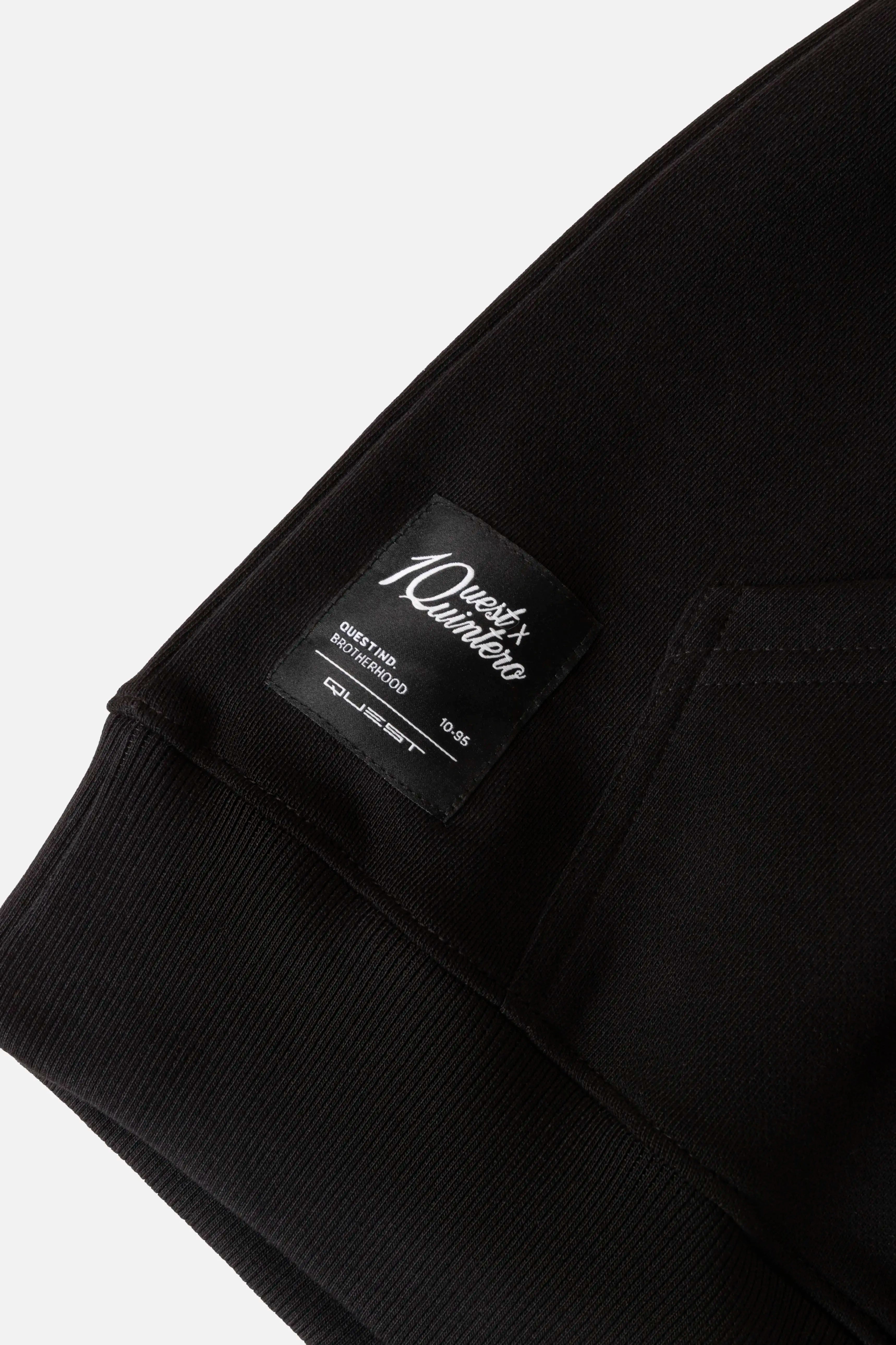 BUZO CERRADO COLOR NEGRO