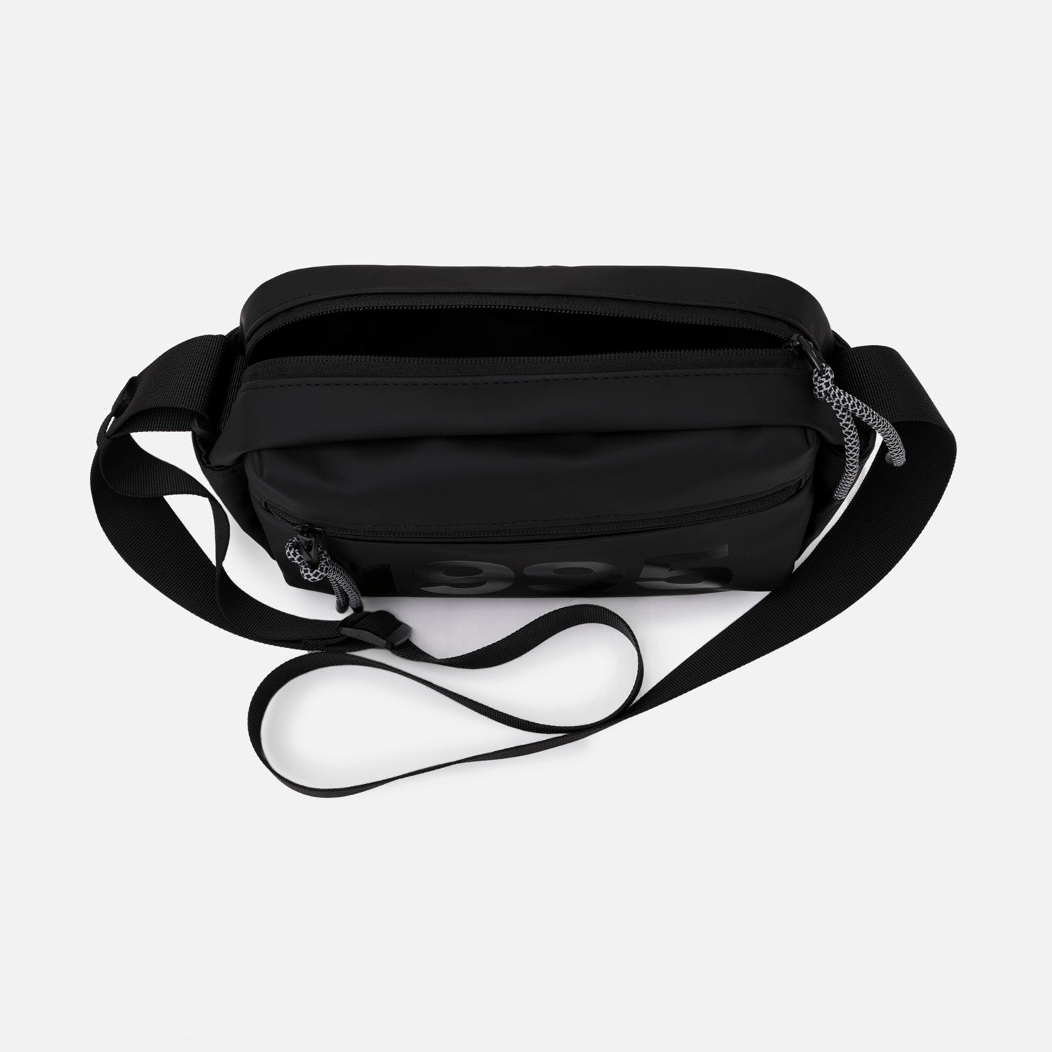 MALETIN TIPO DEPORTIVO COLOR NEGRO