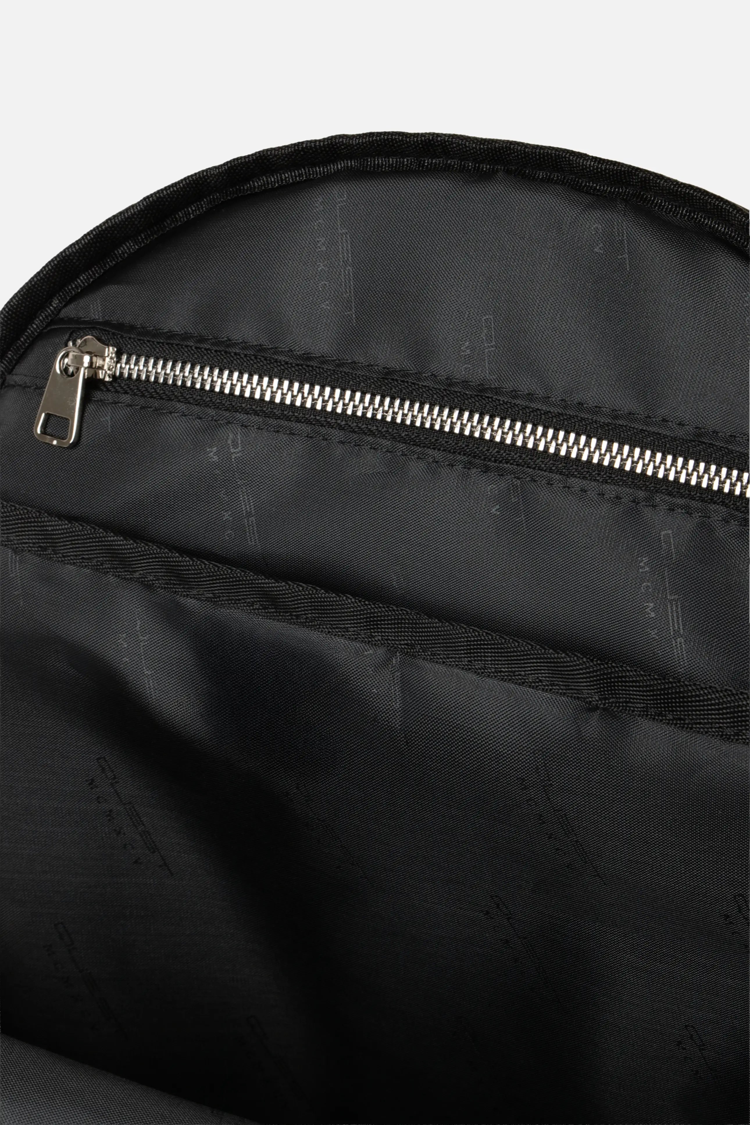 MALETIN TIPO MORRAL COLOR NEGRO