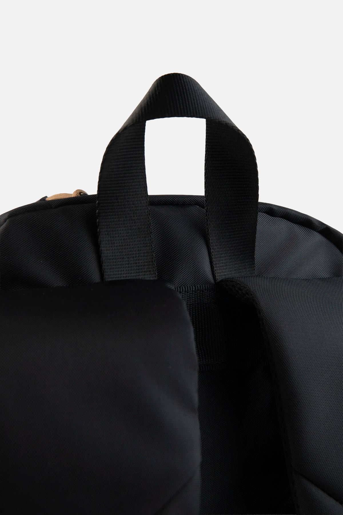 MALETIN TIPO MORRAL COLOR NEGRO