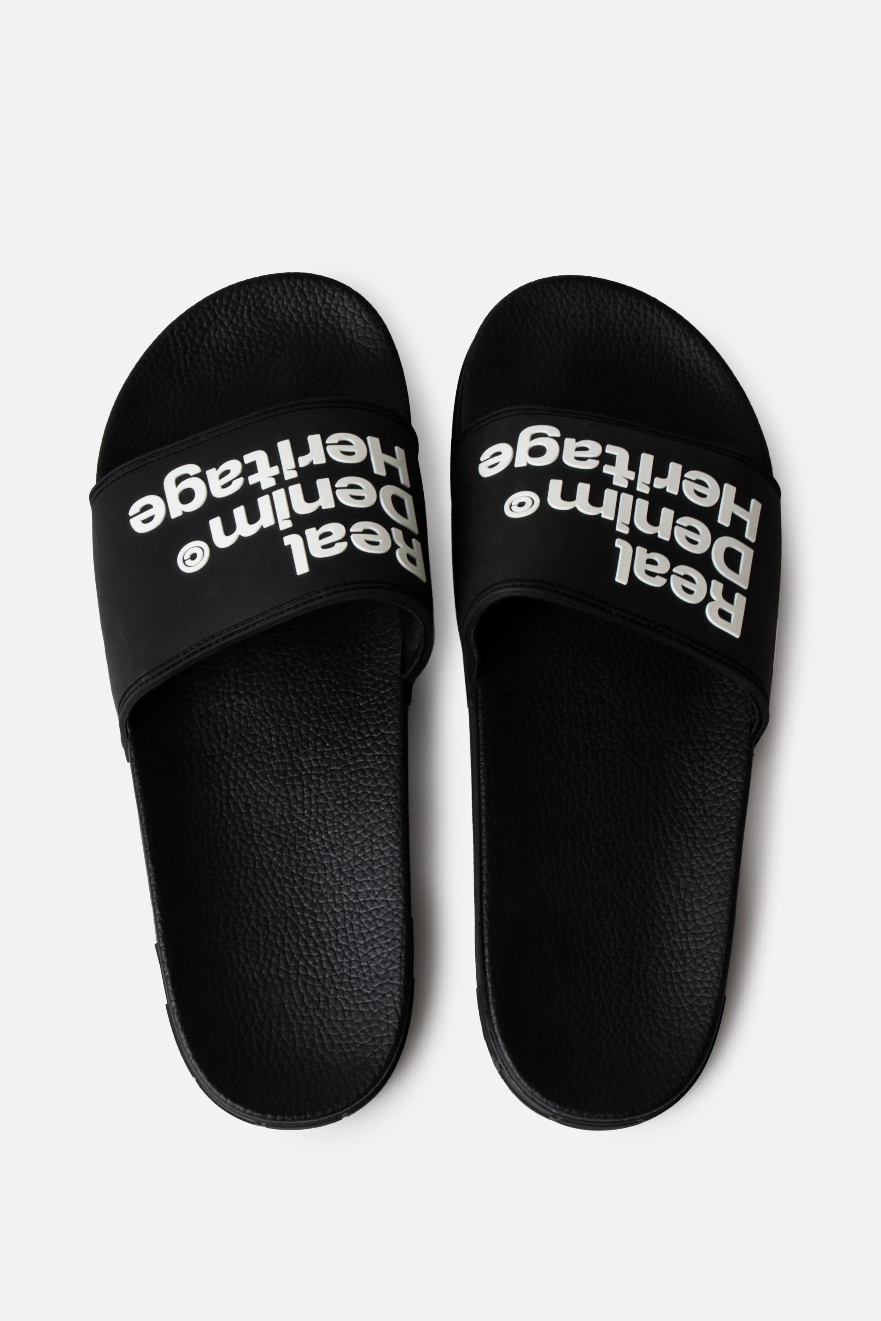 SANDALIAS TIPO PALA COLOR NEGRO