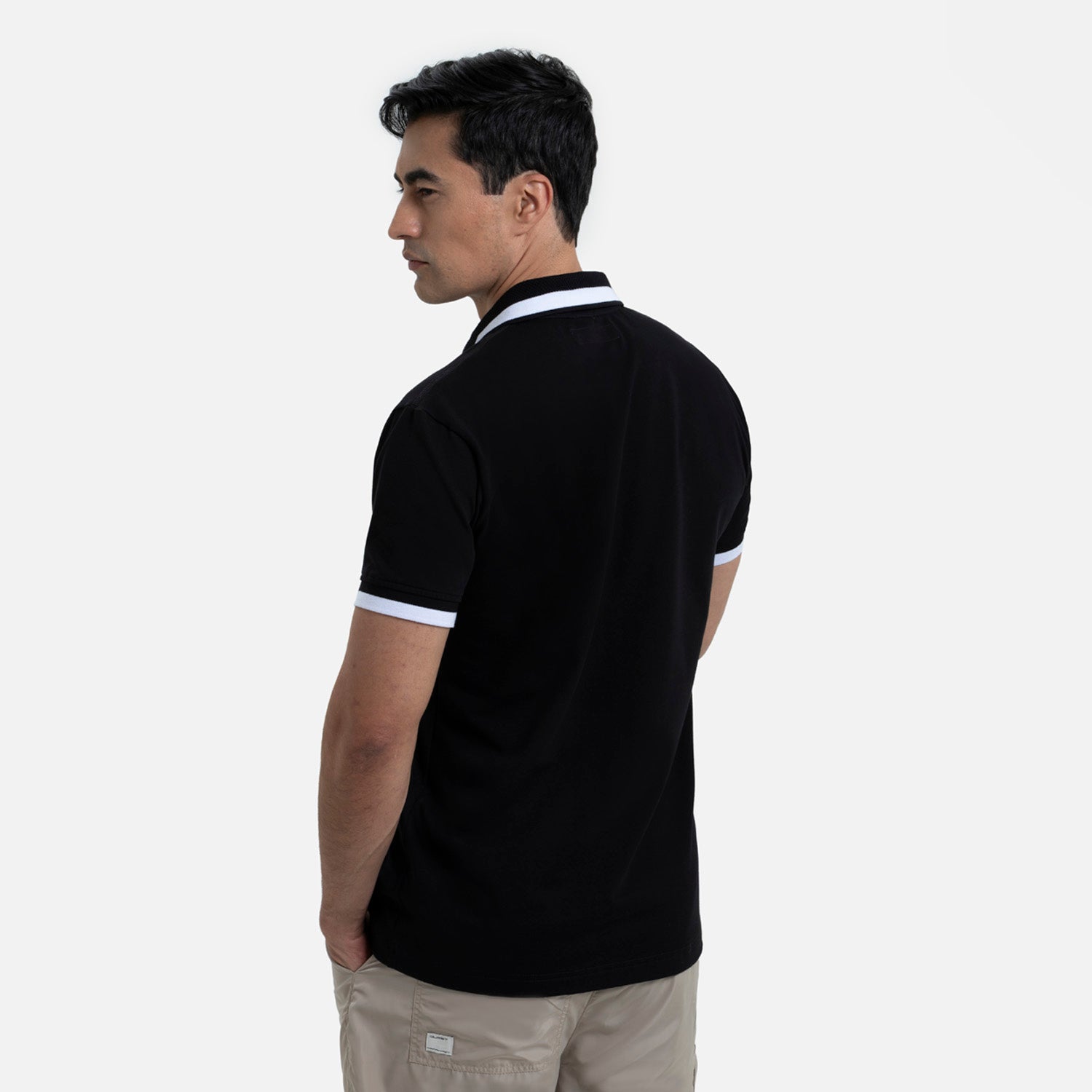 POLO MANGA CORTA COLOR NEGRO