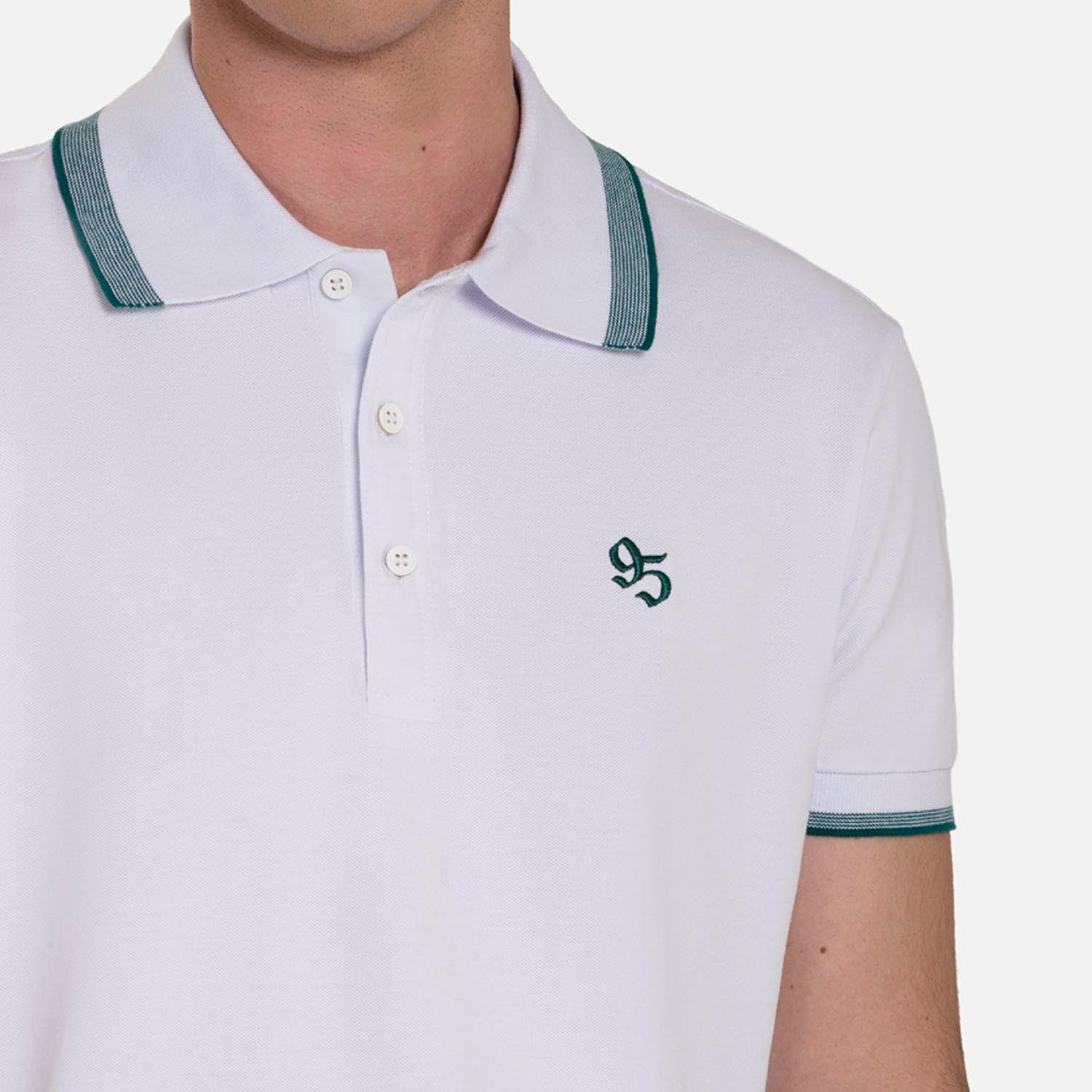 POLO MANGA CORTA COLOR BLANCO OPTICO