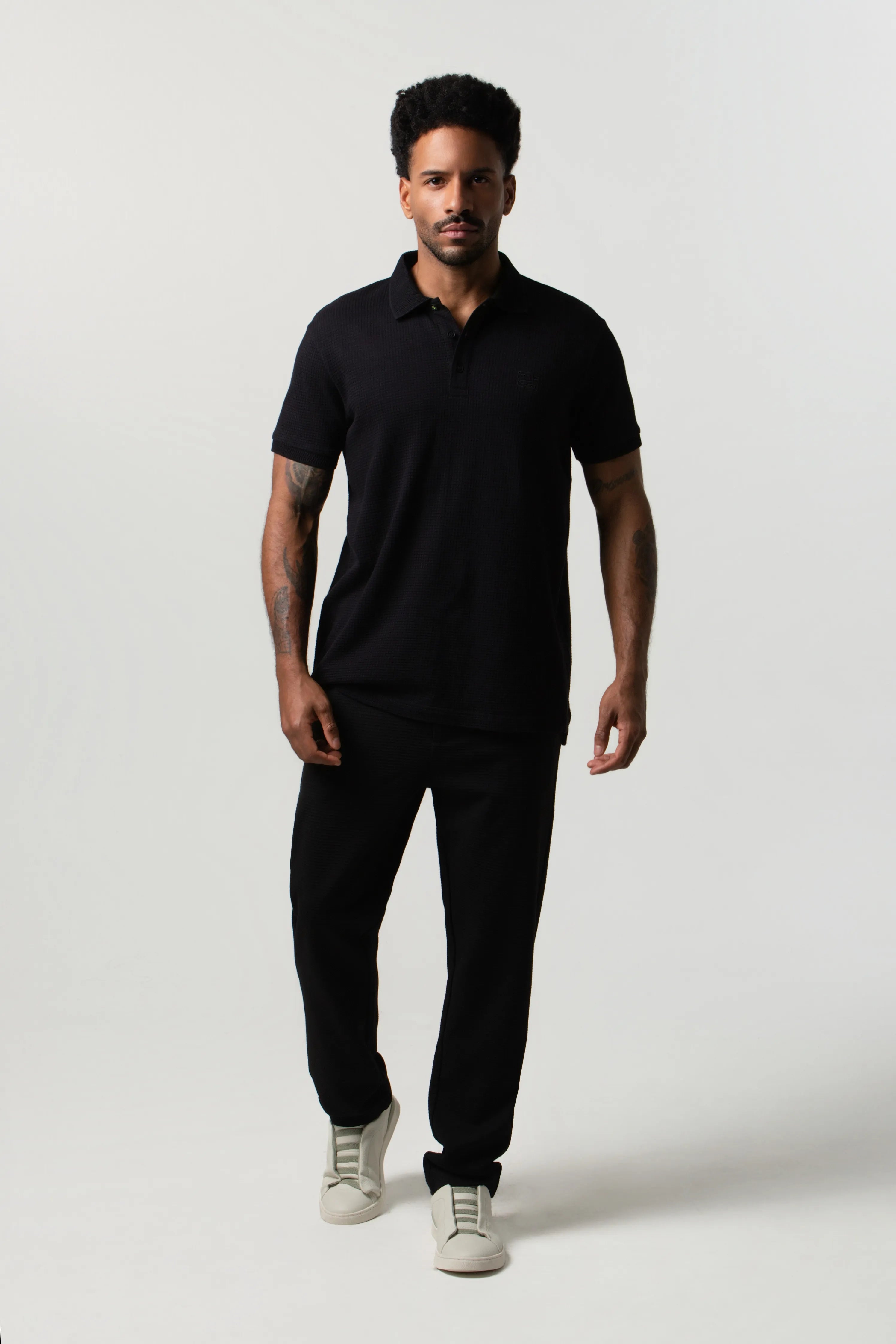 POLO MANGA CORTA COLOR NEGRO