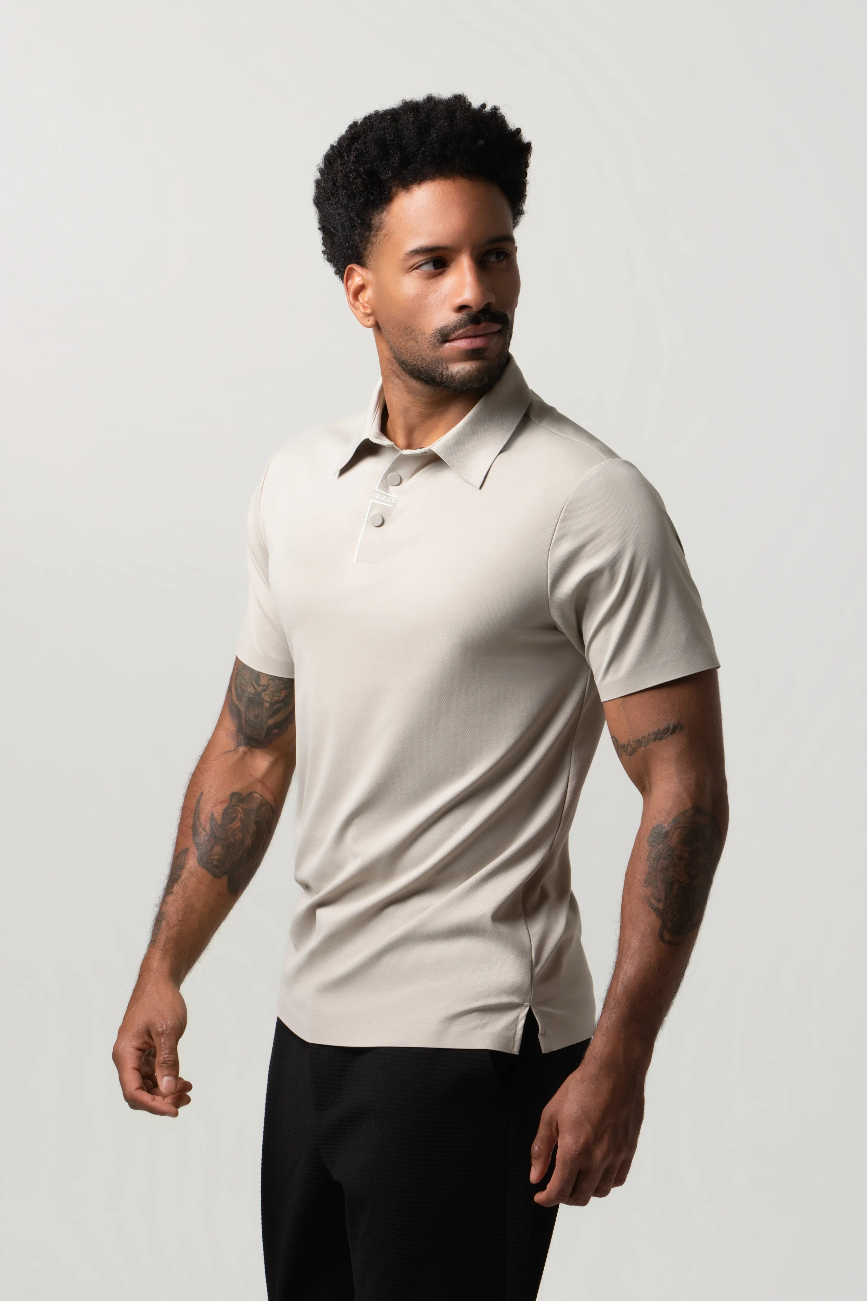 POLO MANGA CORTA COLOR WHITECAP GRAY
