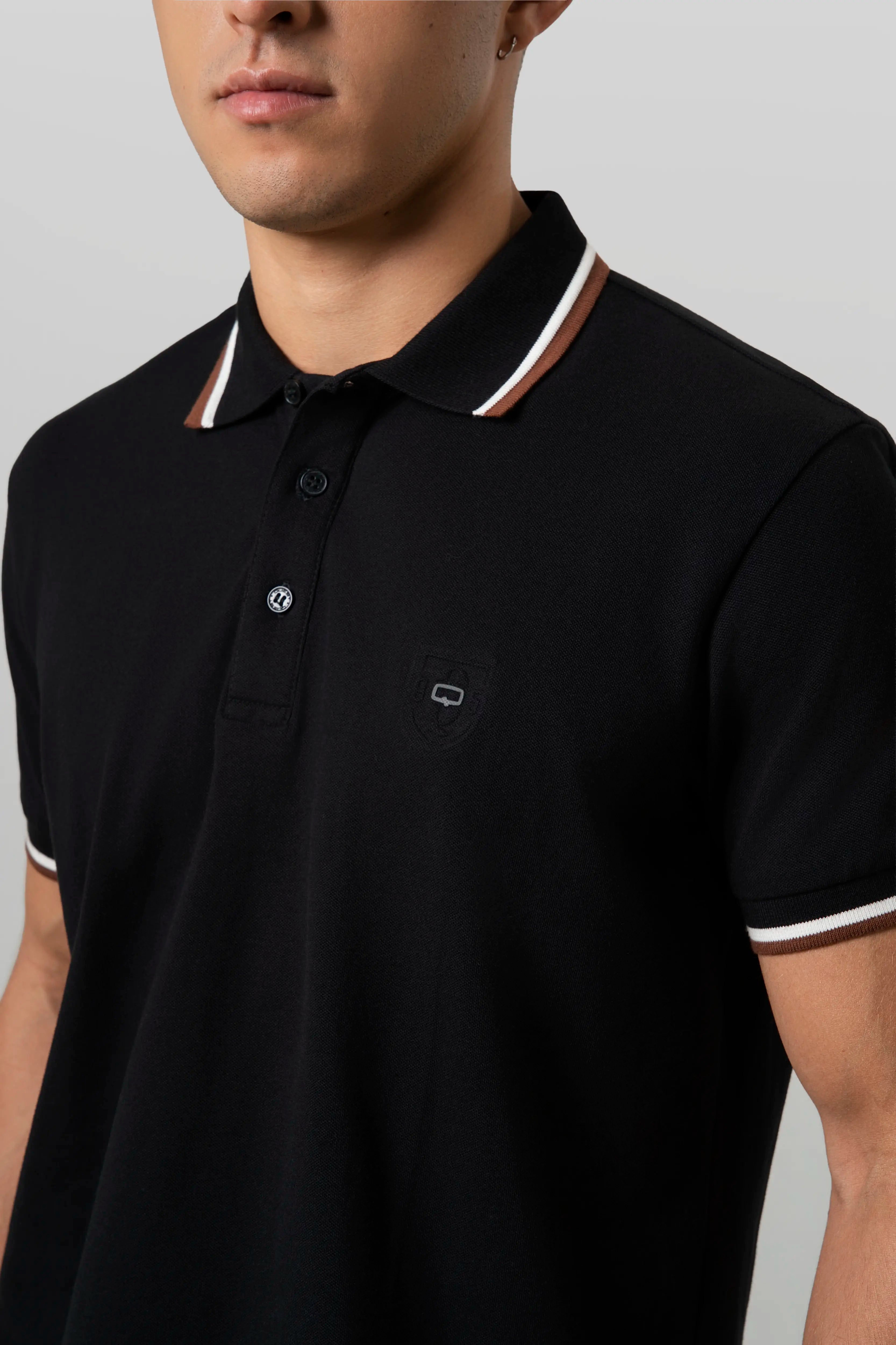 POLO MANGA CORTA COLOR NEGRO