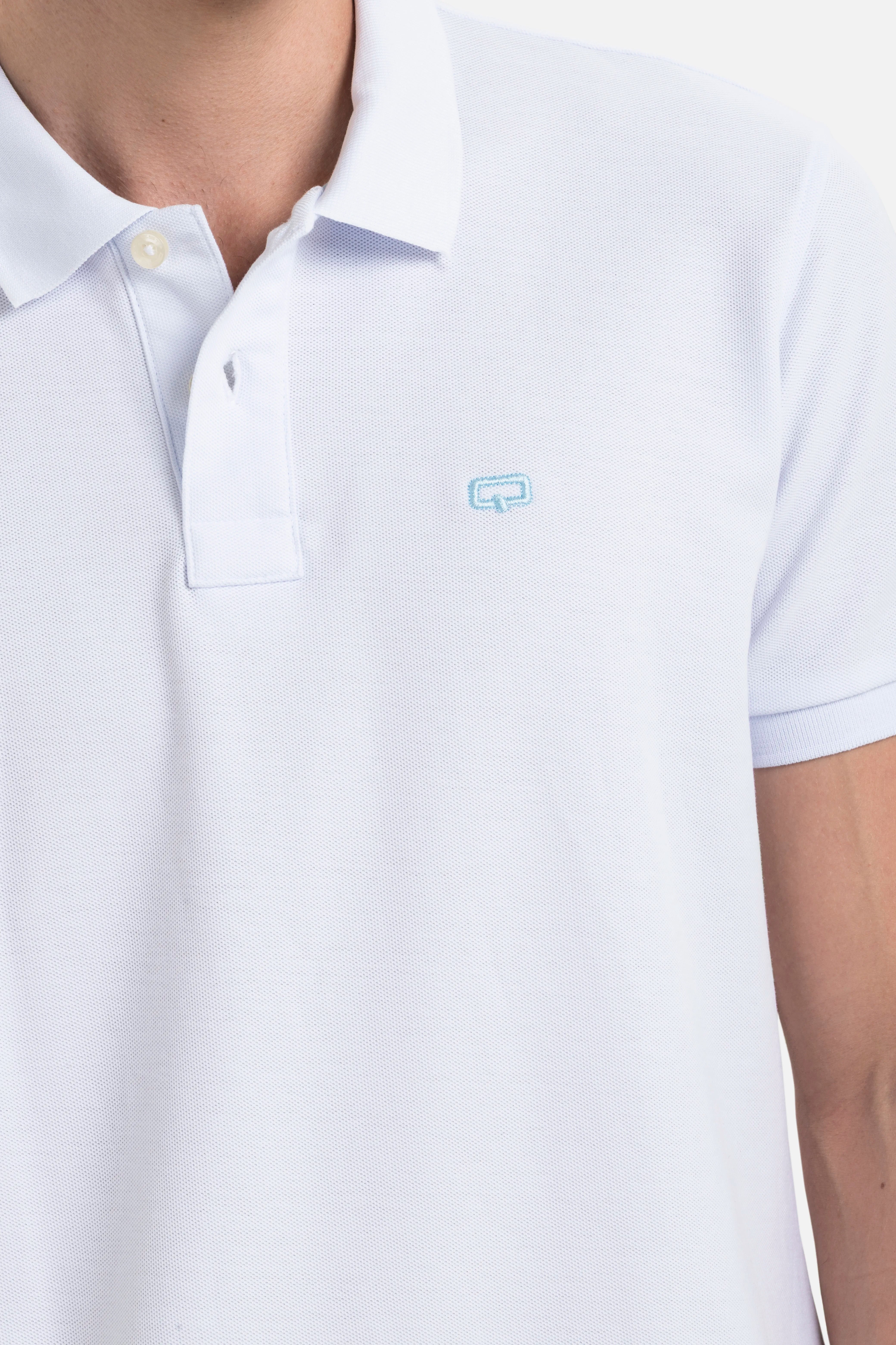 POLO SLIM COLOR BLANCO OPTICO