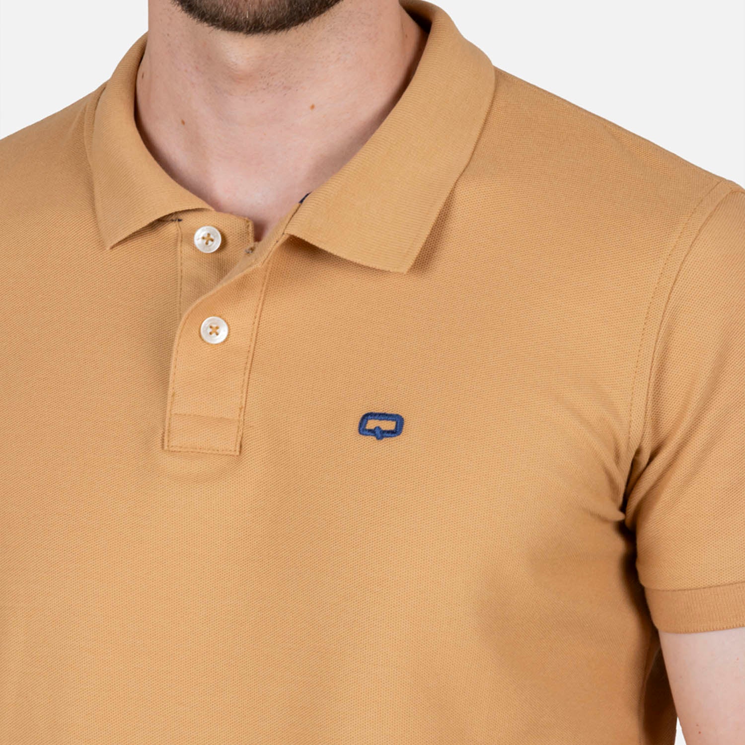 POLO SLIM COLOR CAMEL CLARO