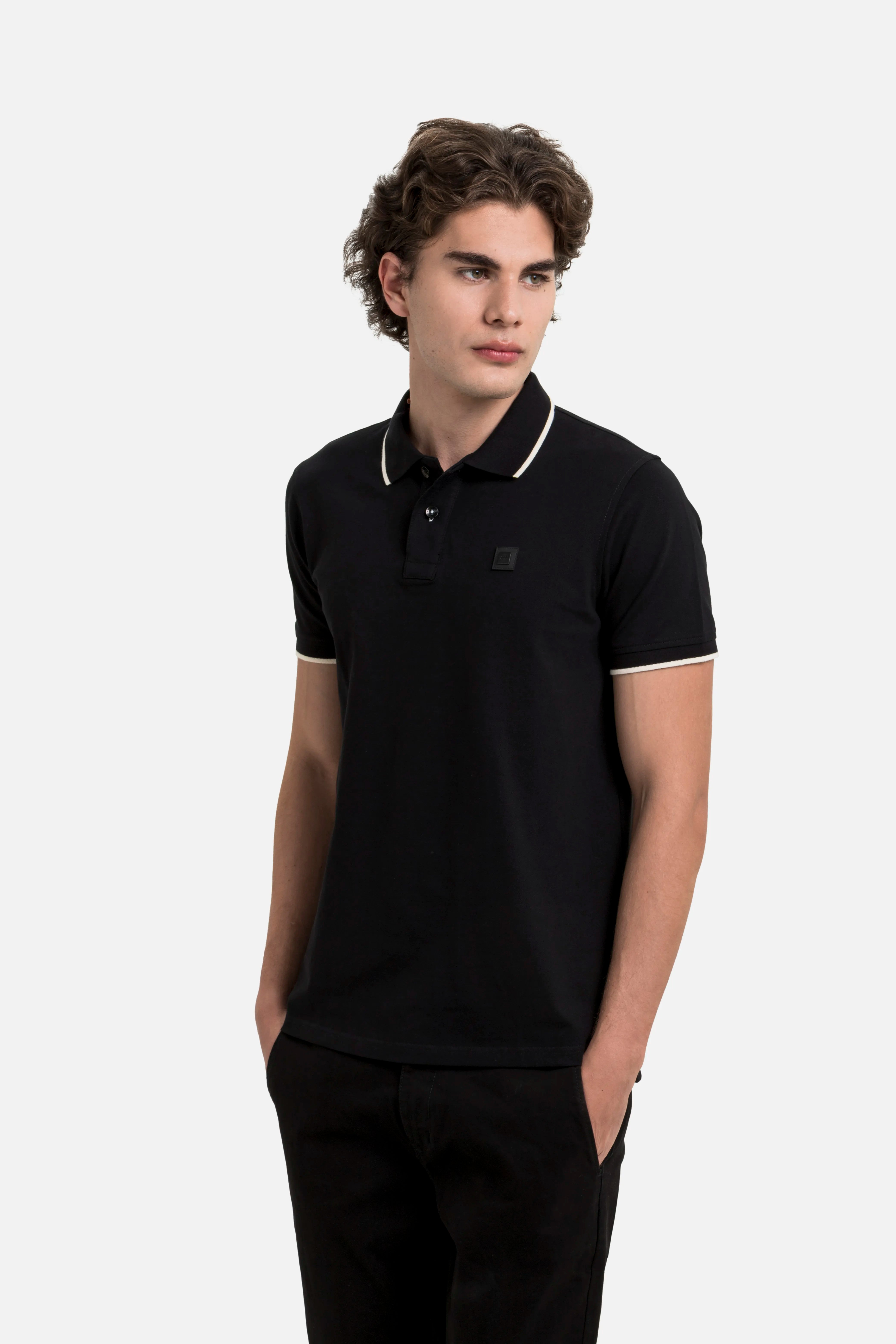 POLO TIPPING COLOR NEGRO-IVORY MARFIL