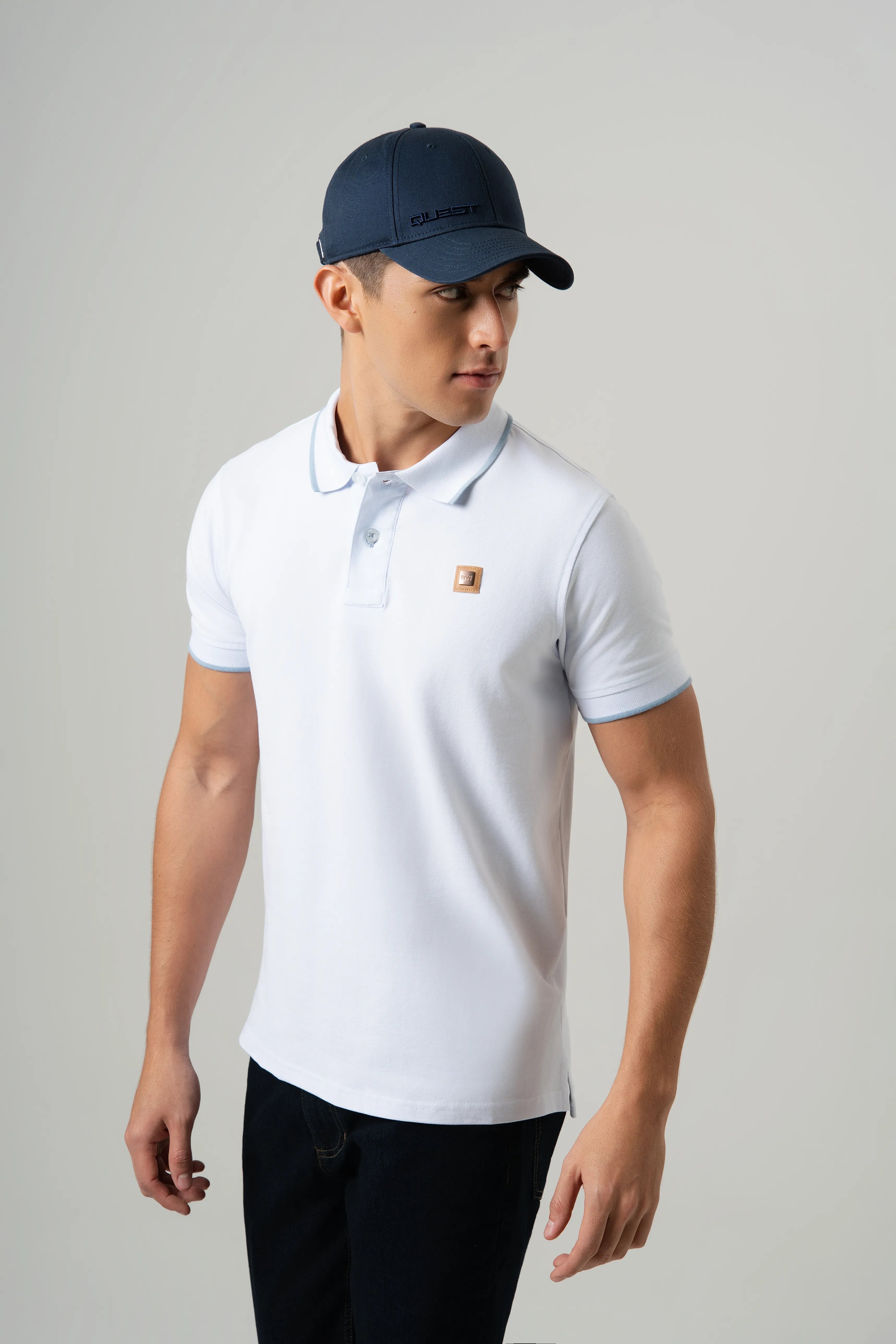 POLO TIPPING COLOR BLANCO - AZUL NIEBLA