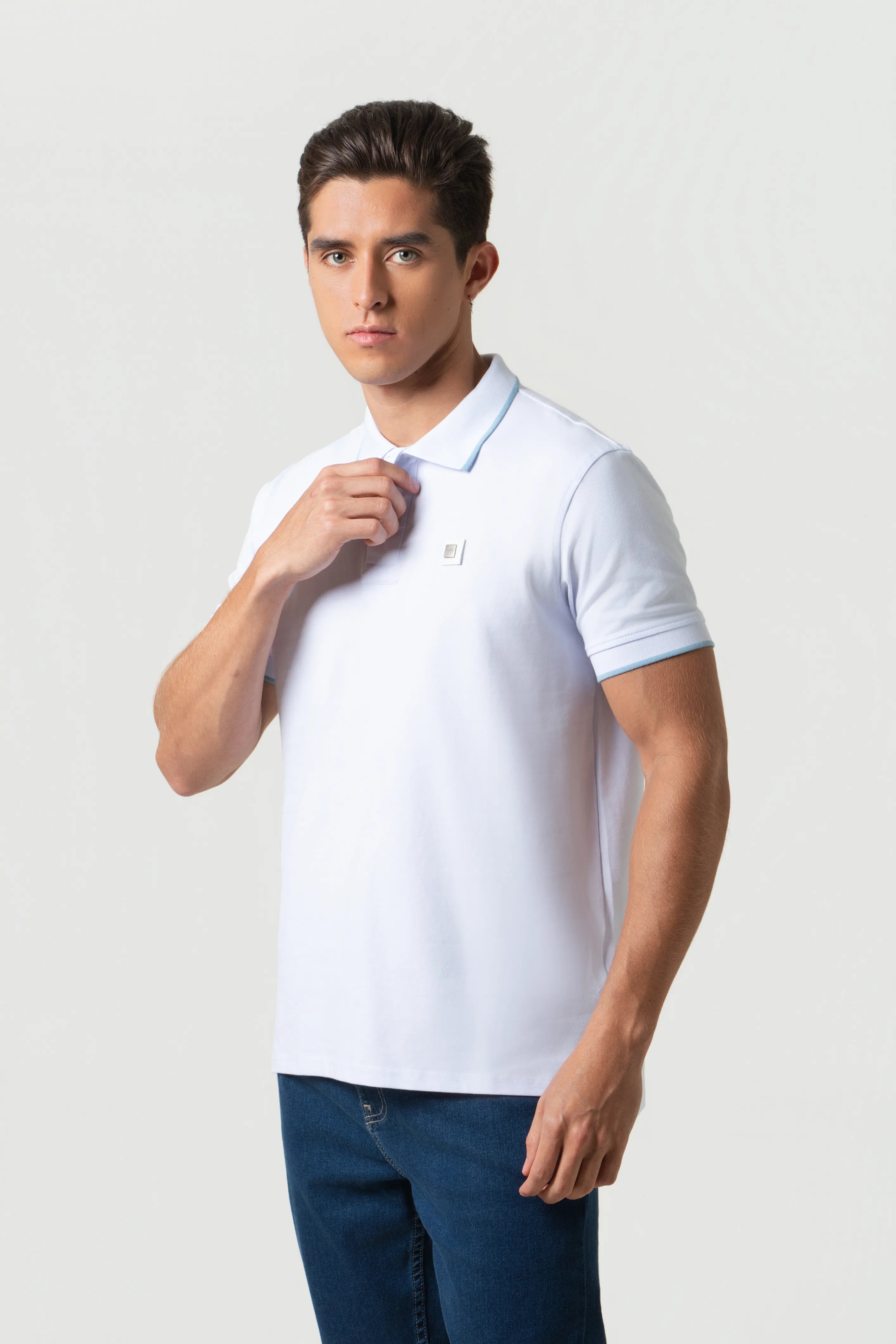 POLO TIPPING COLOR BLANCO-AZUL GLACIAR