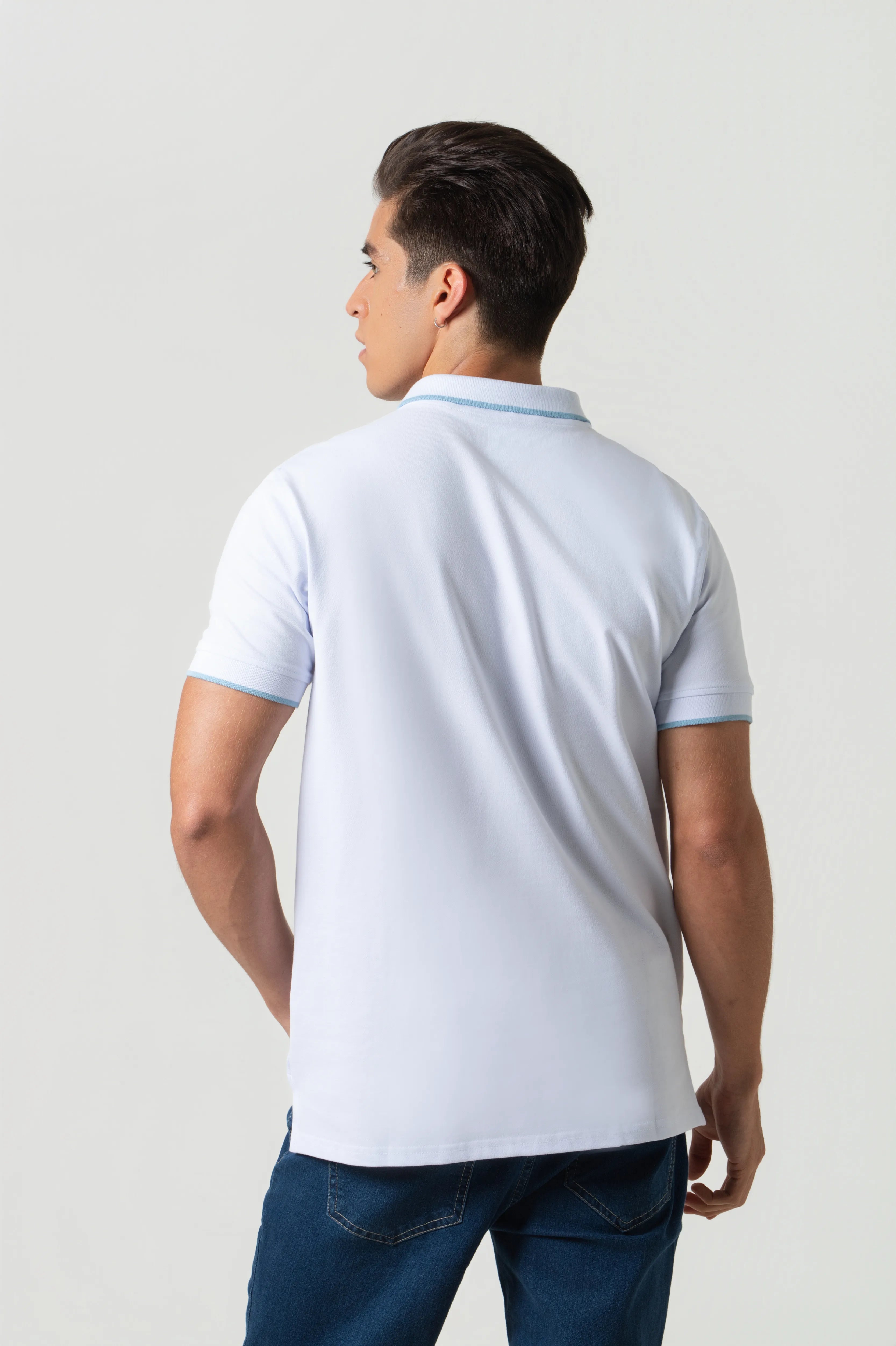 POLO TIPPING COLOR BLANCO-AZUL GLACIAR