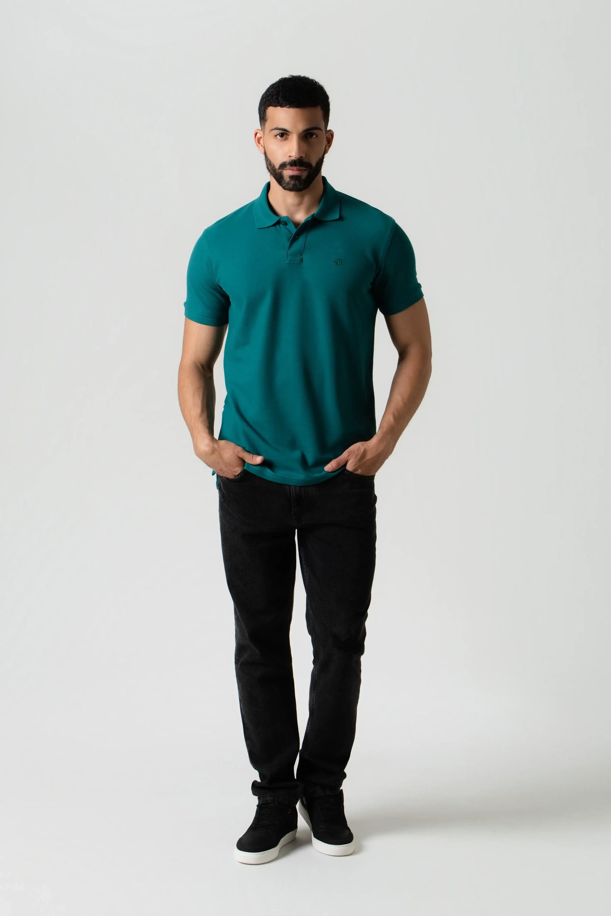 POLO SLIM COLOR VERDE TORMENTA
