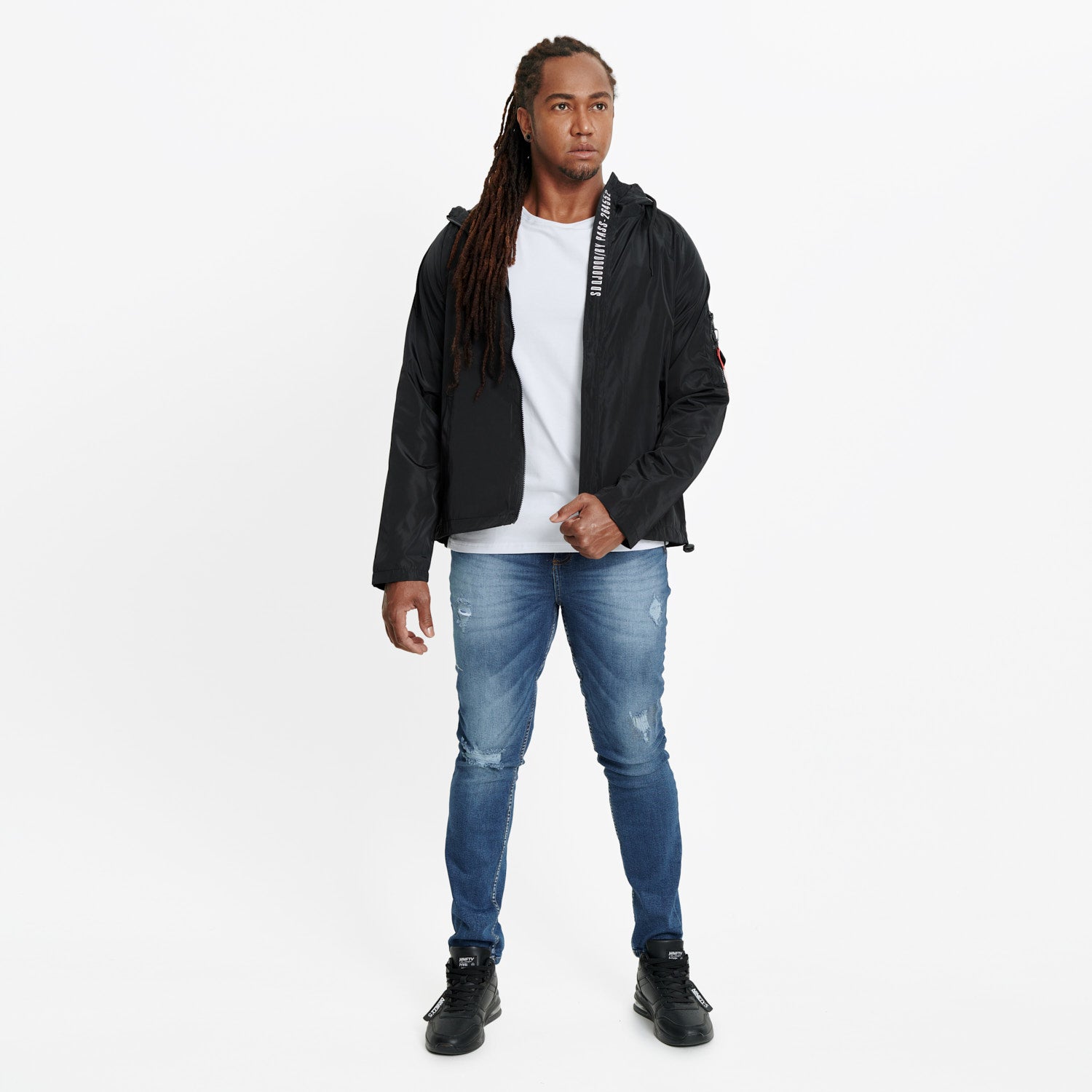 CAMISETA ESPECIAL UNICOLOR COLOR BLANCO OPTICO