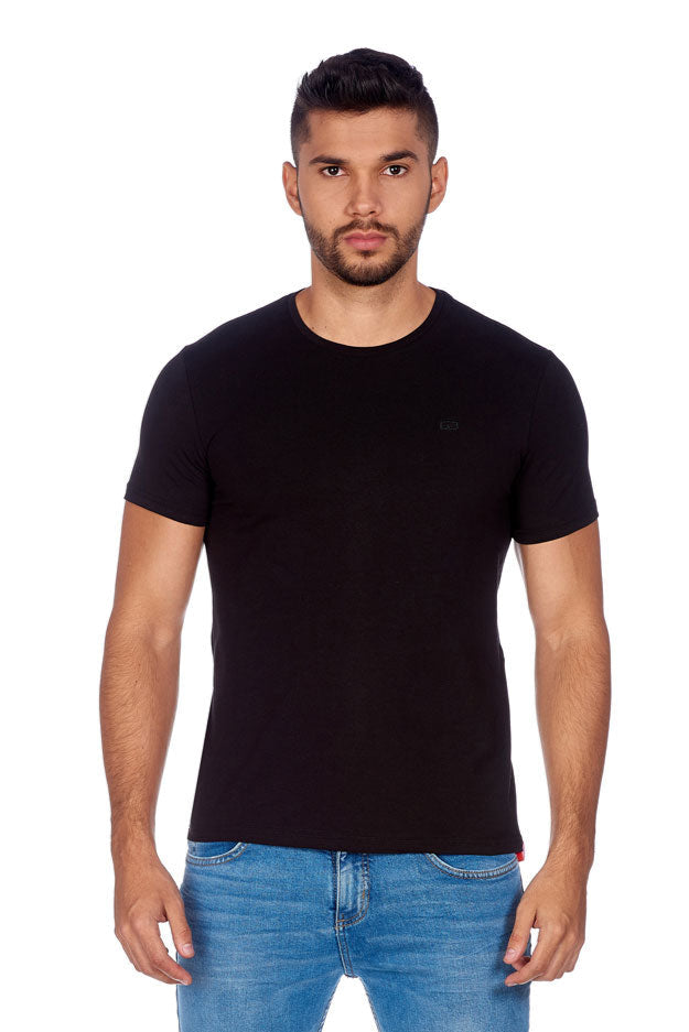 CAMISETA ESPECIAL UNICOLOR COLOR NEGRO