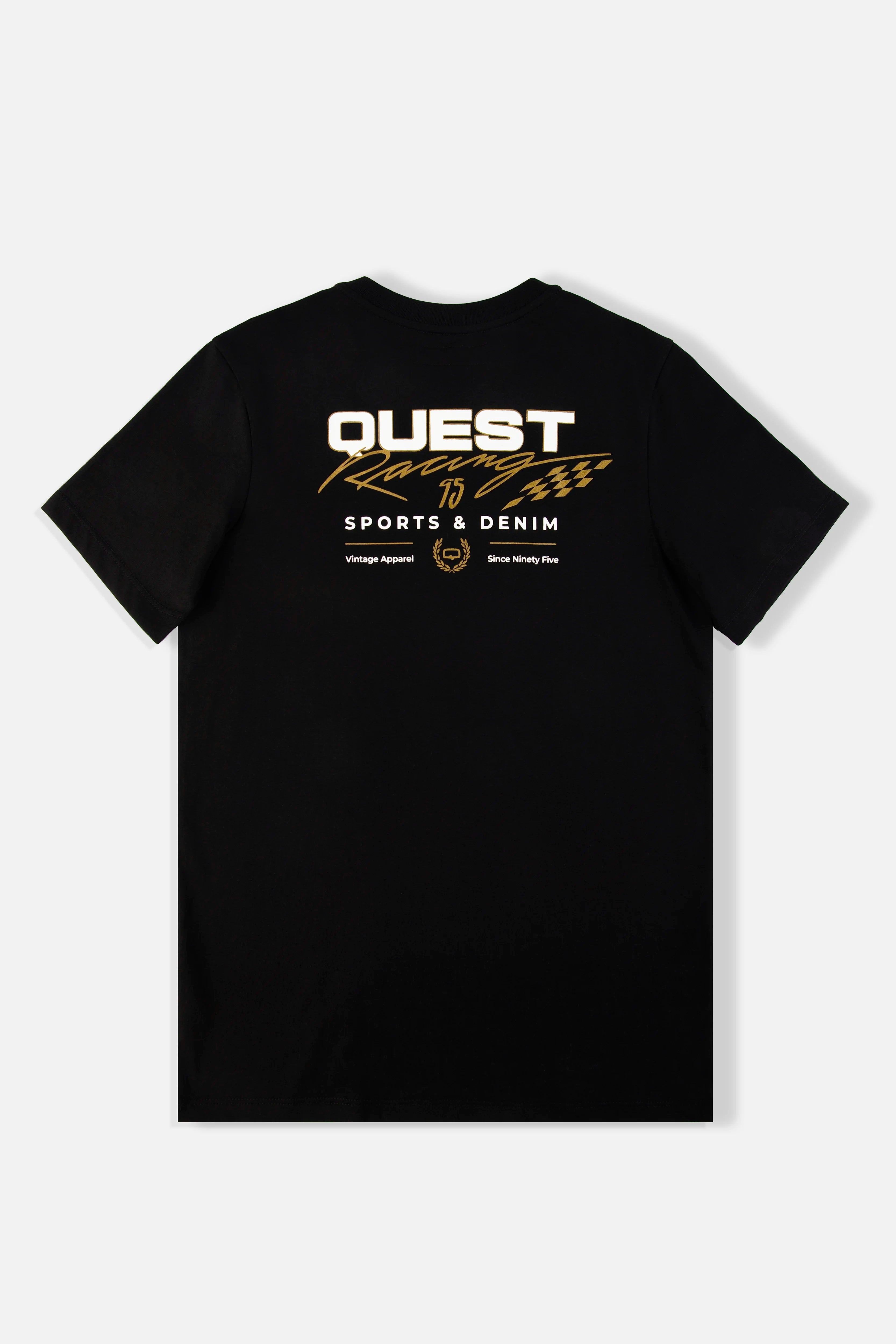 CAMISETA ESPECIAL ESTAMPADO LOCALIZADO COLOR NEGRO