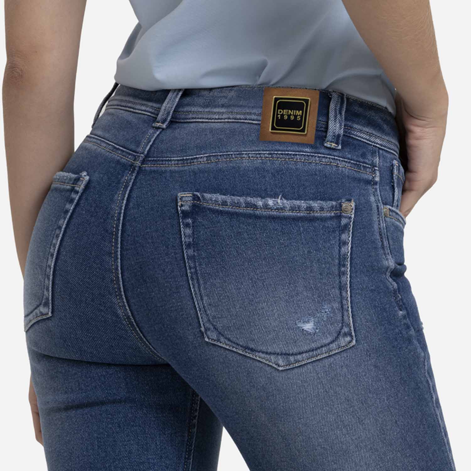 JEAN 5 BOLSILLOS COLOR AZUL MEDIO