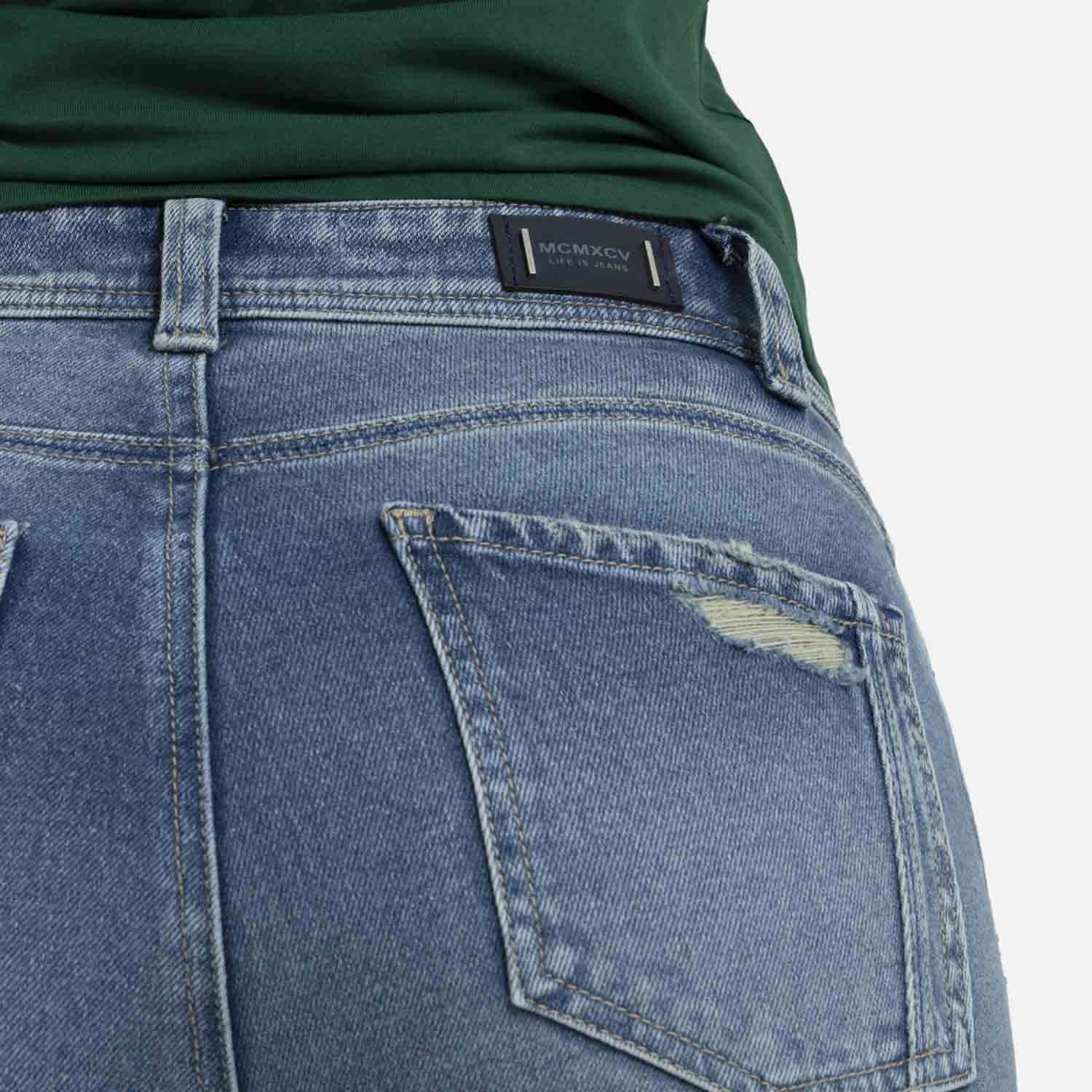 JEAN 5 BOLSILLOS COLOR AZUL CLARO