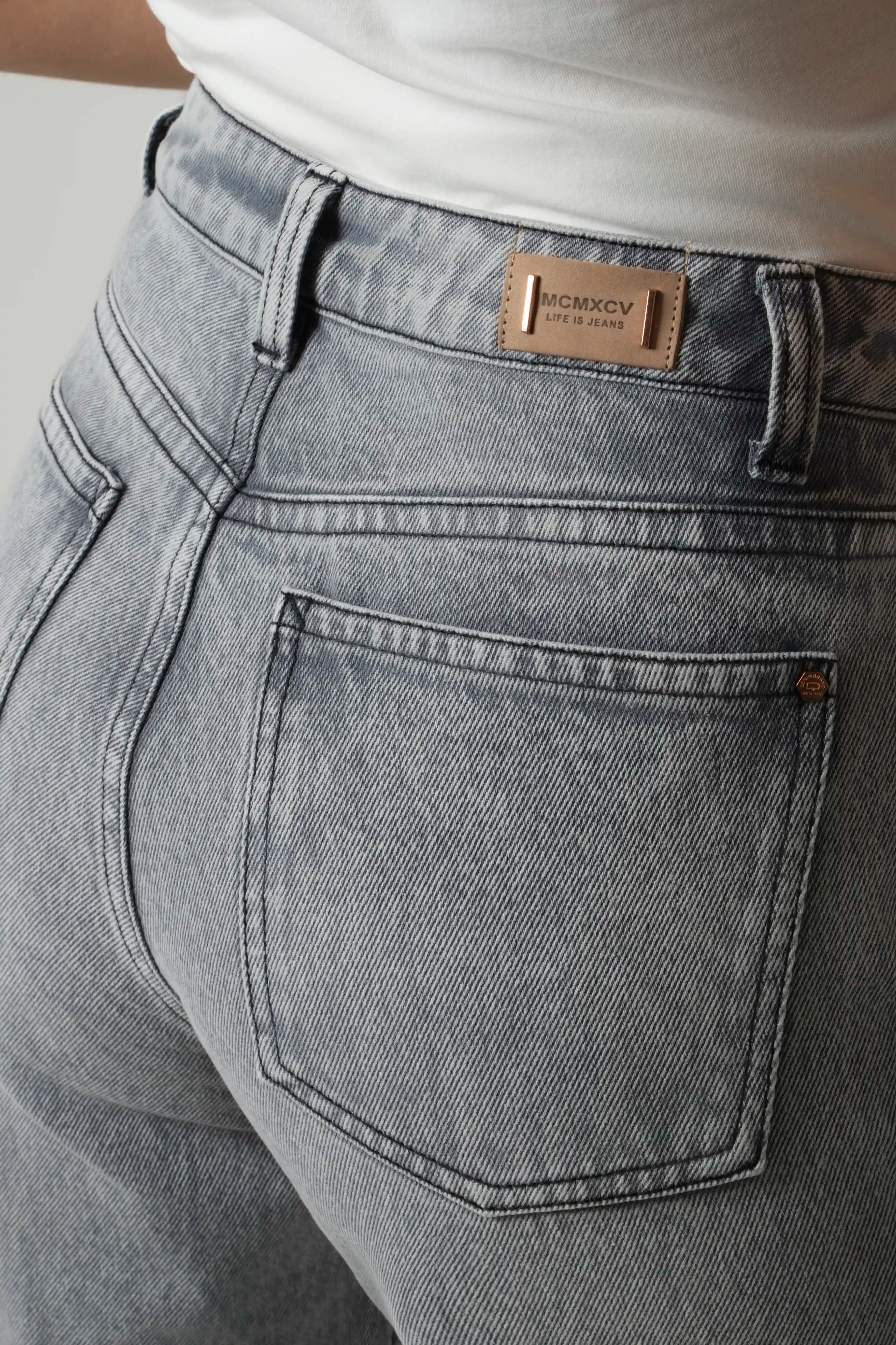 JEAN 5 BOLSILLOS COLOR GRIS CLR