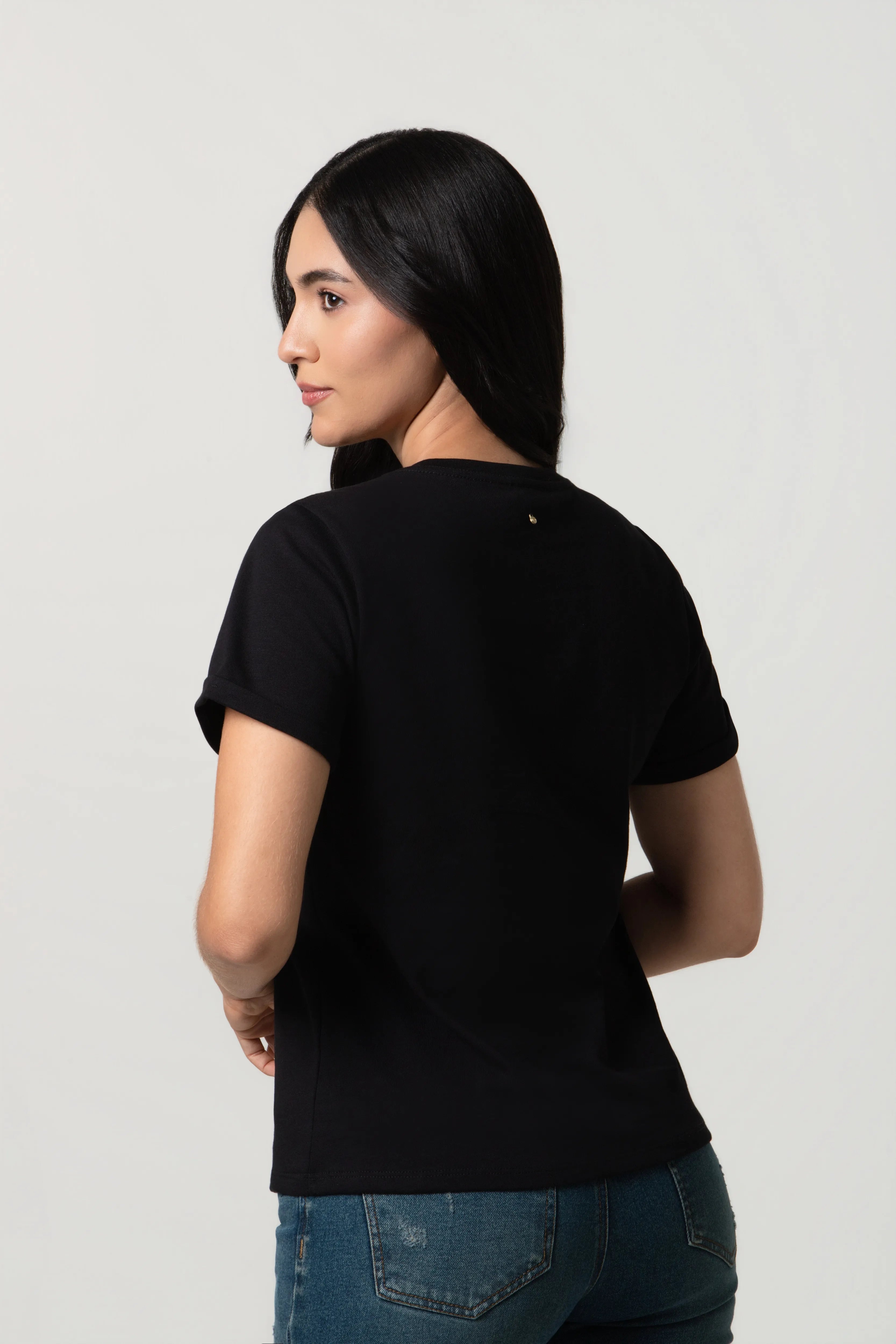 CAMISETA MANGA CORTA COLOR NEGRO