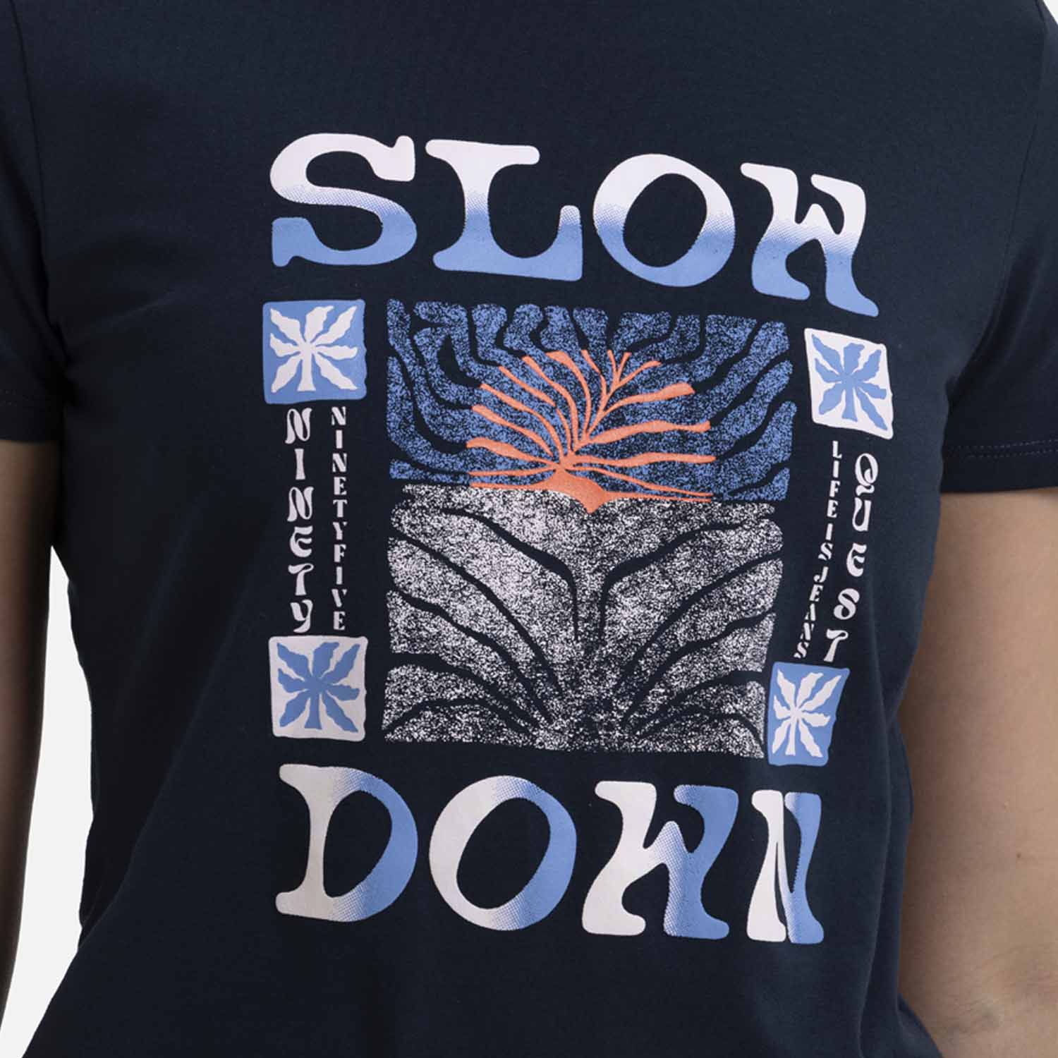 CAMISETA PREMIUM MANGA CORTA COLOR AZUL OSCURO