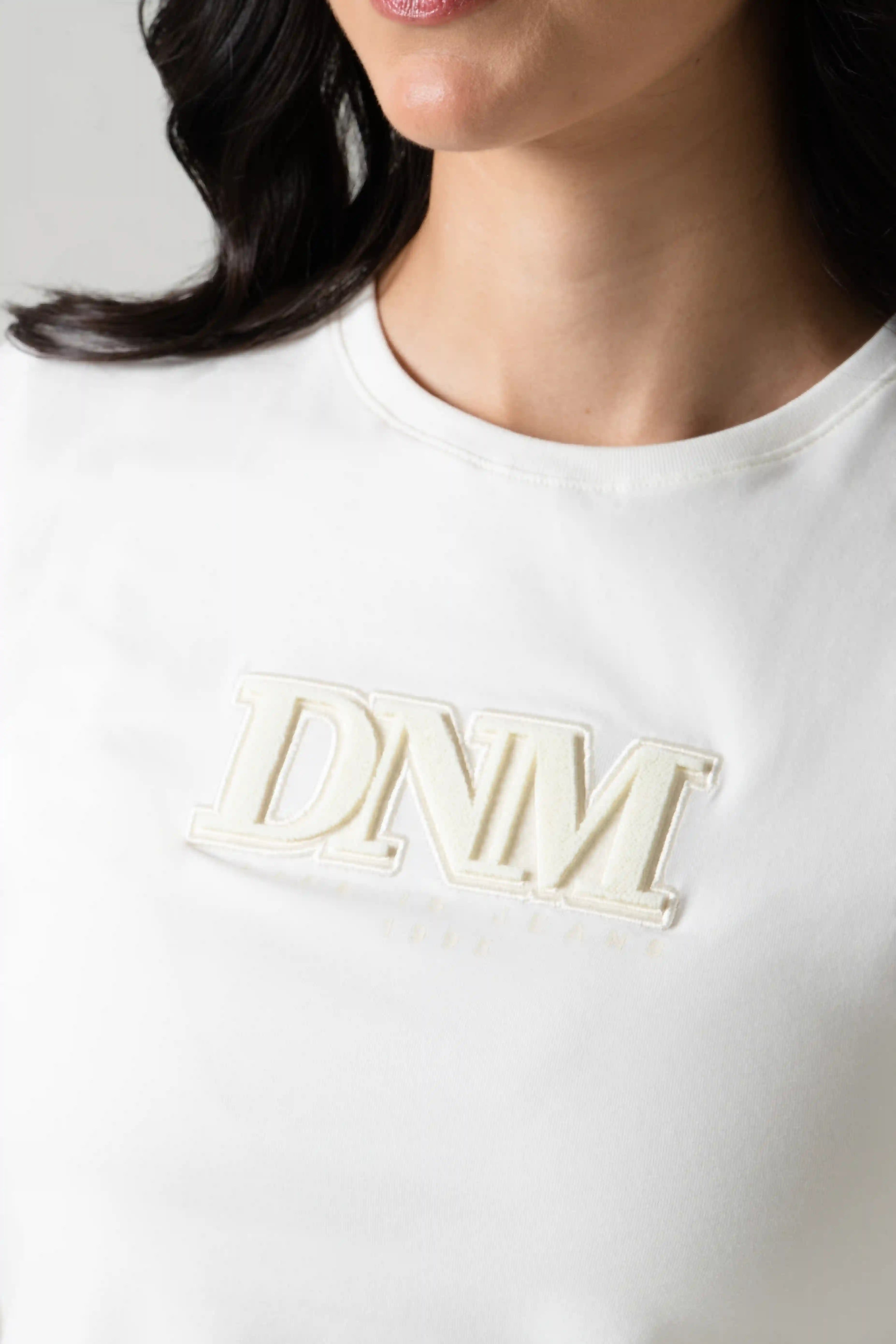 CAMISETA PREMIUM MANGA CORTA COLOR IVORY