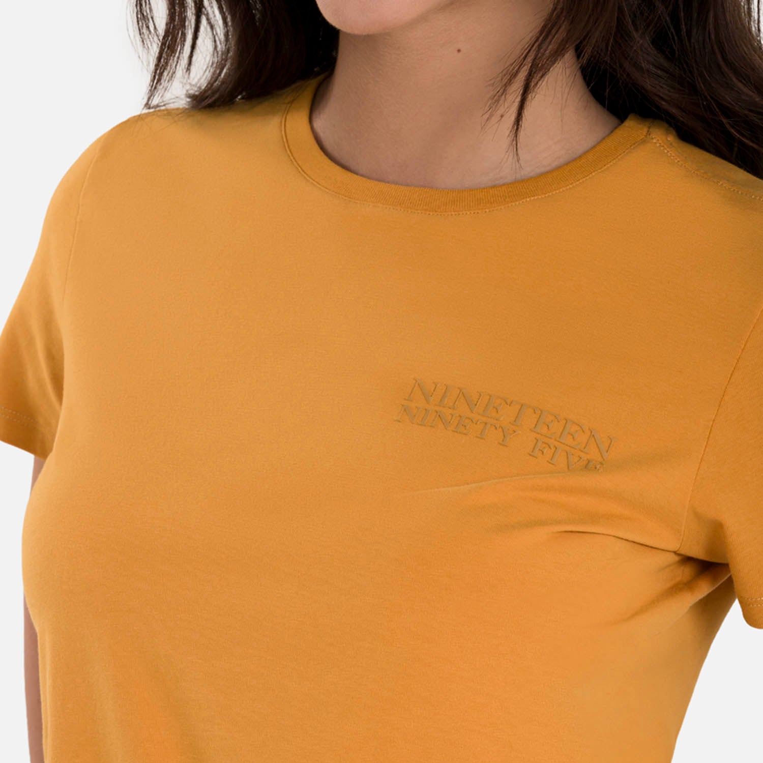 CAMISETA PREMIUM MANGA CORTA COLOR MOSTAZA