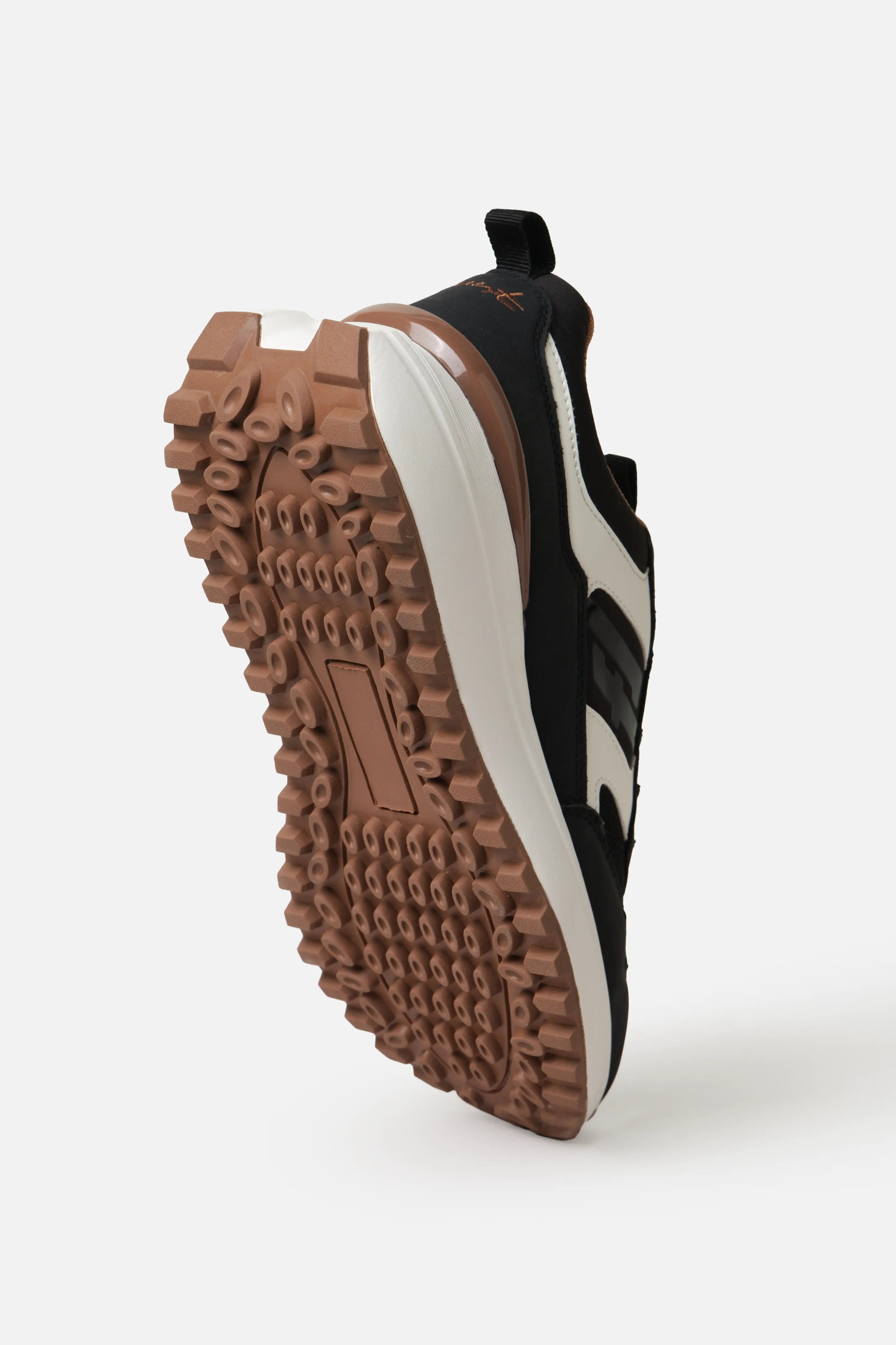 ZAPATOS TENIS COLOR NEGRO