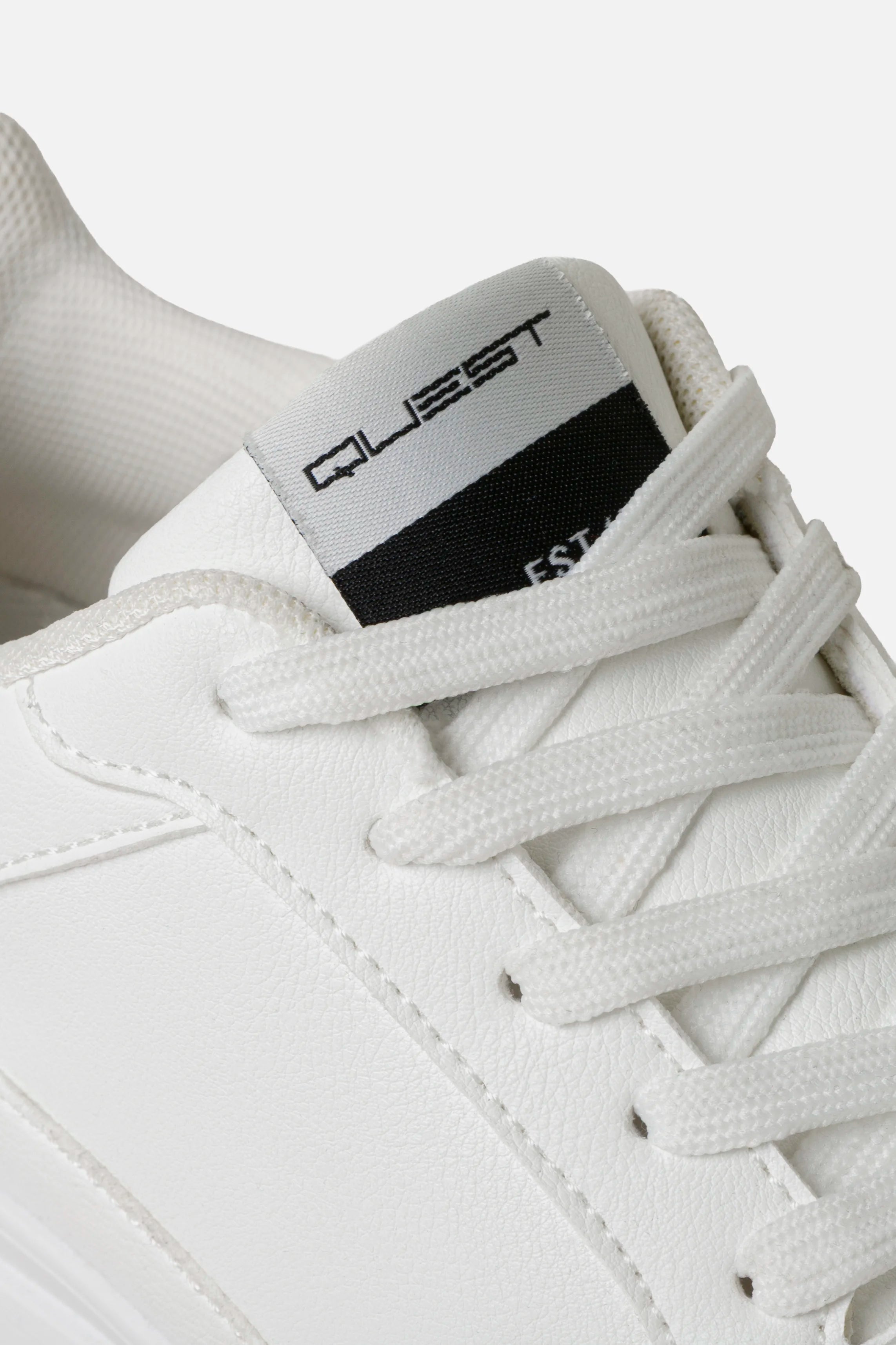 ZAPATOS CASUAL COLOR BLANCO OPTICO