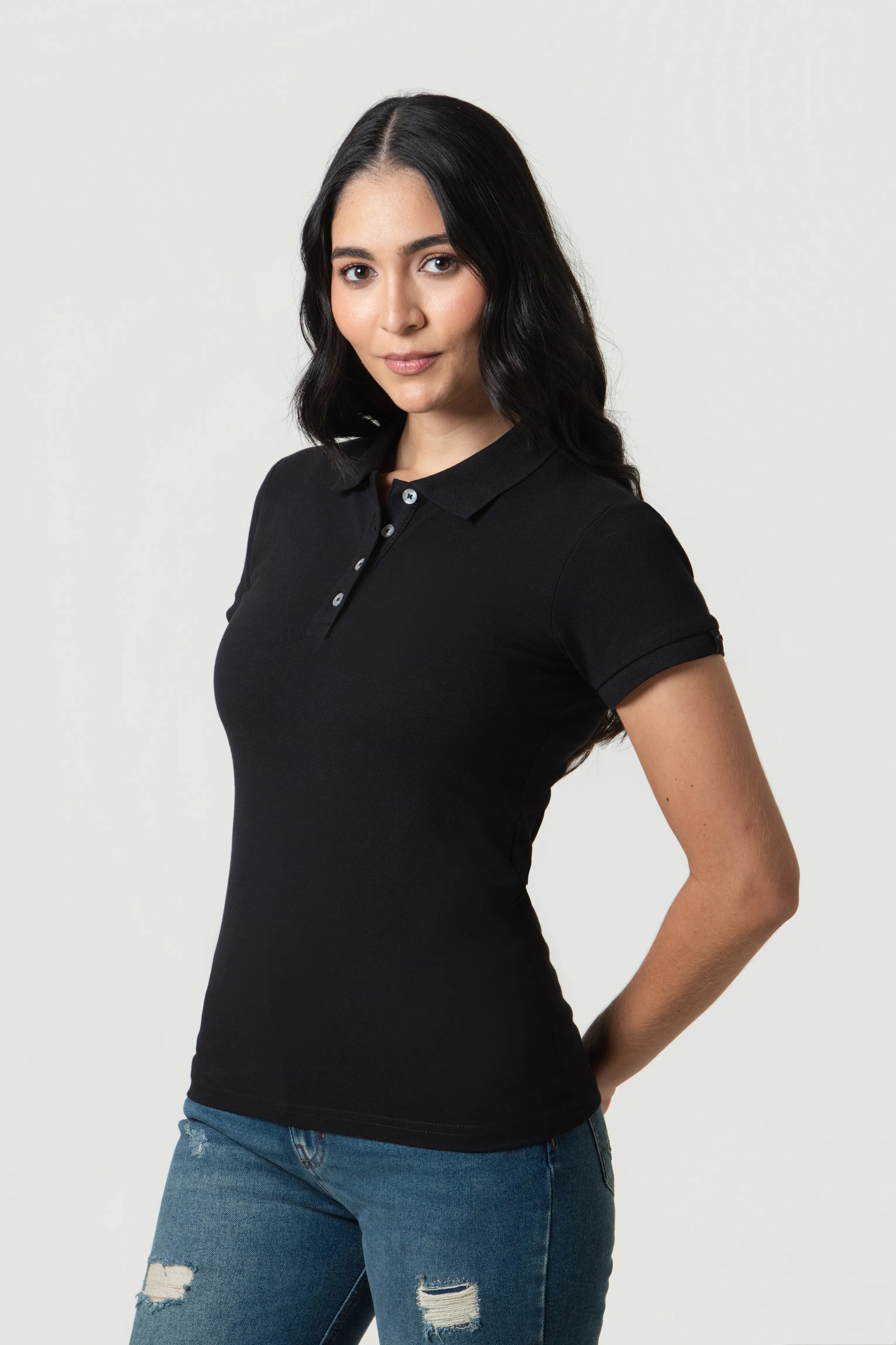 POLO SLIM COLOR NEGRO