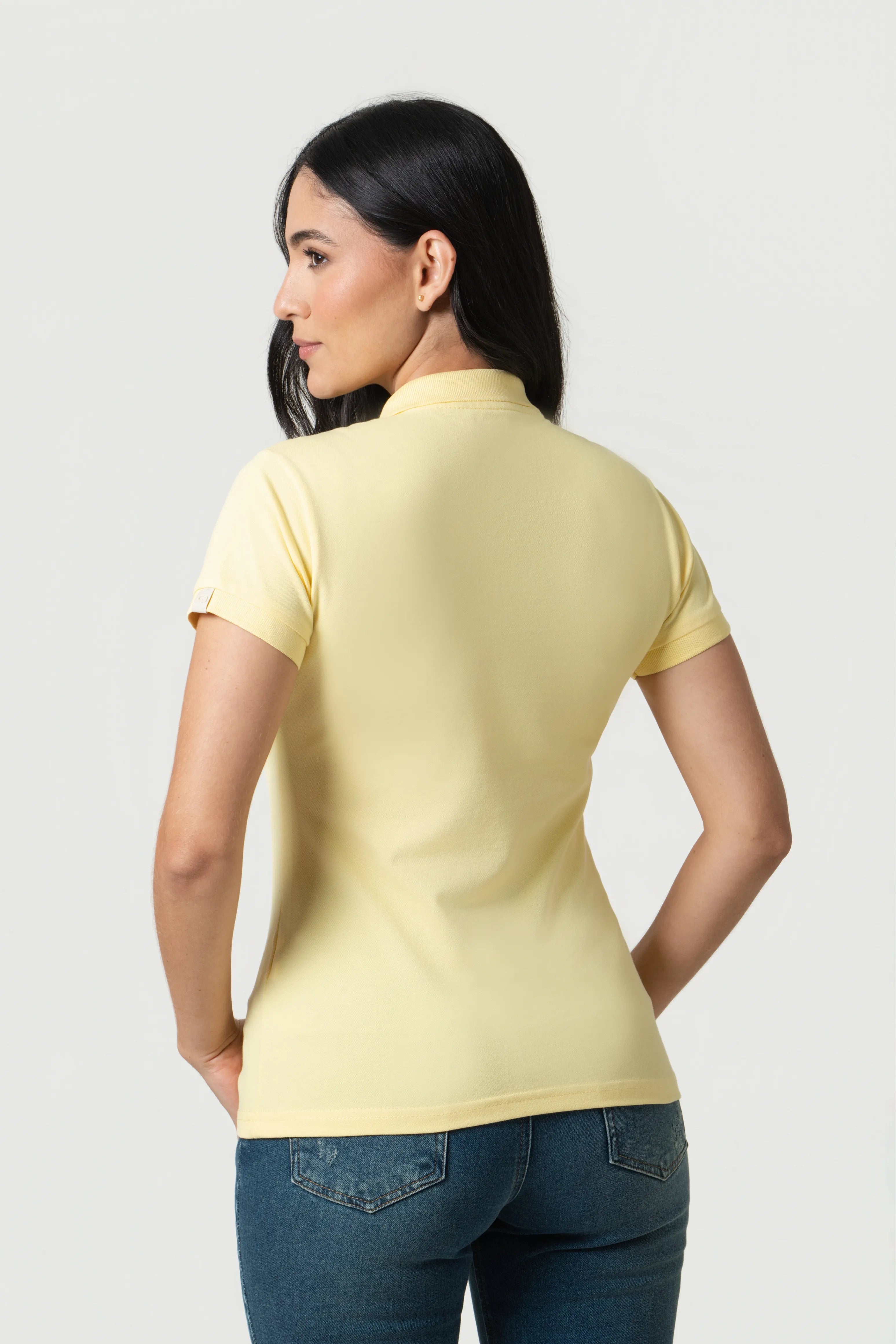 POLO SLIM COLOR BANANA PALIDO