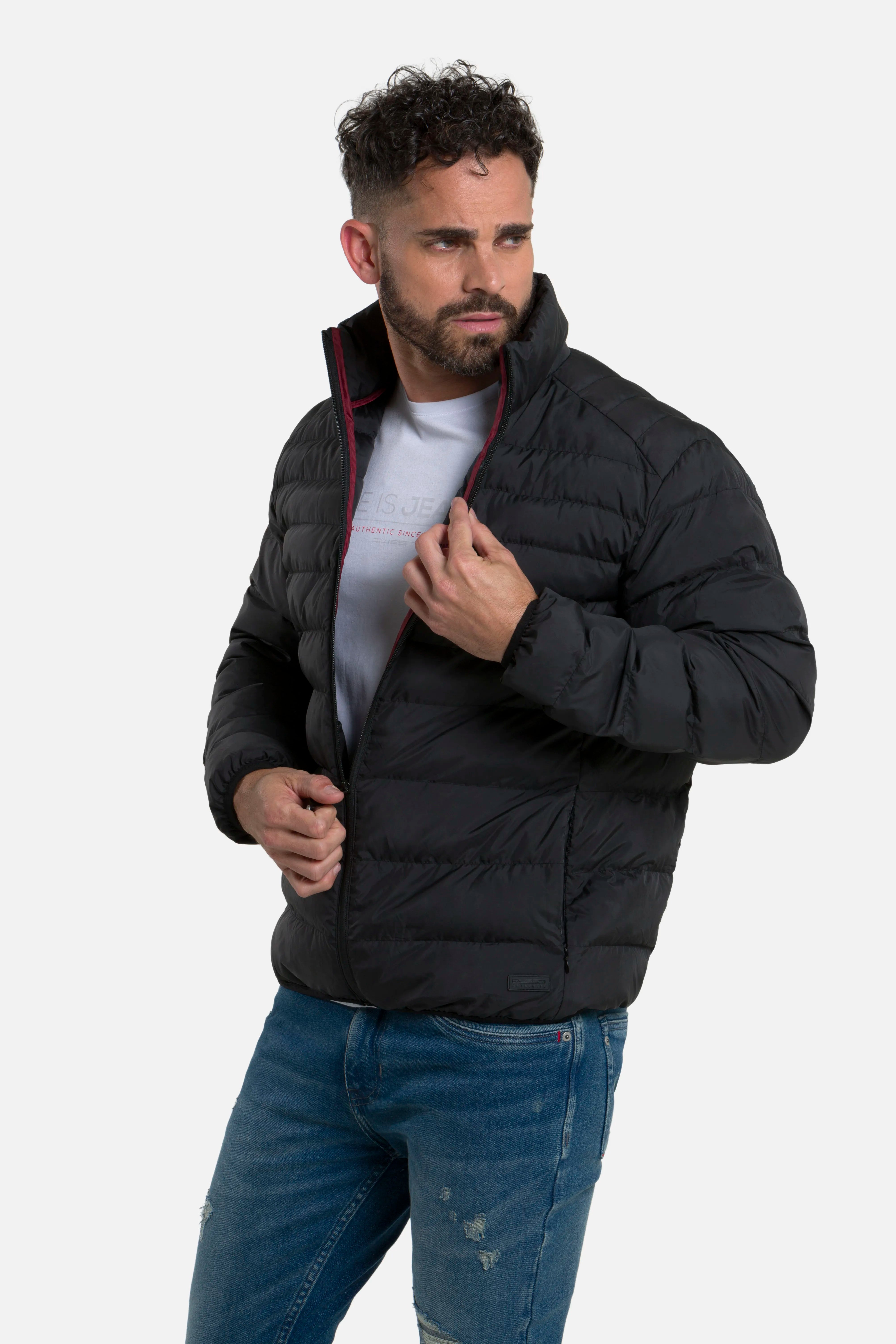 CHAQUETA ACOLCHADA COLOR NEGRO