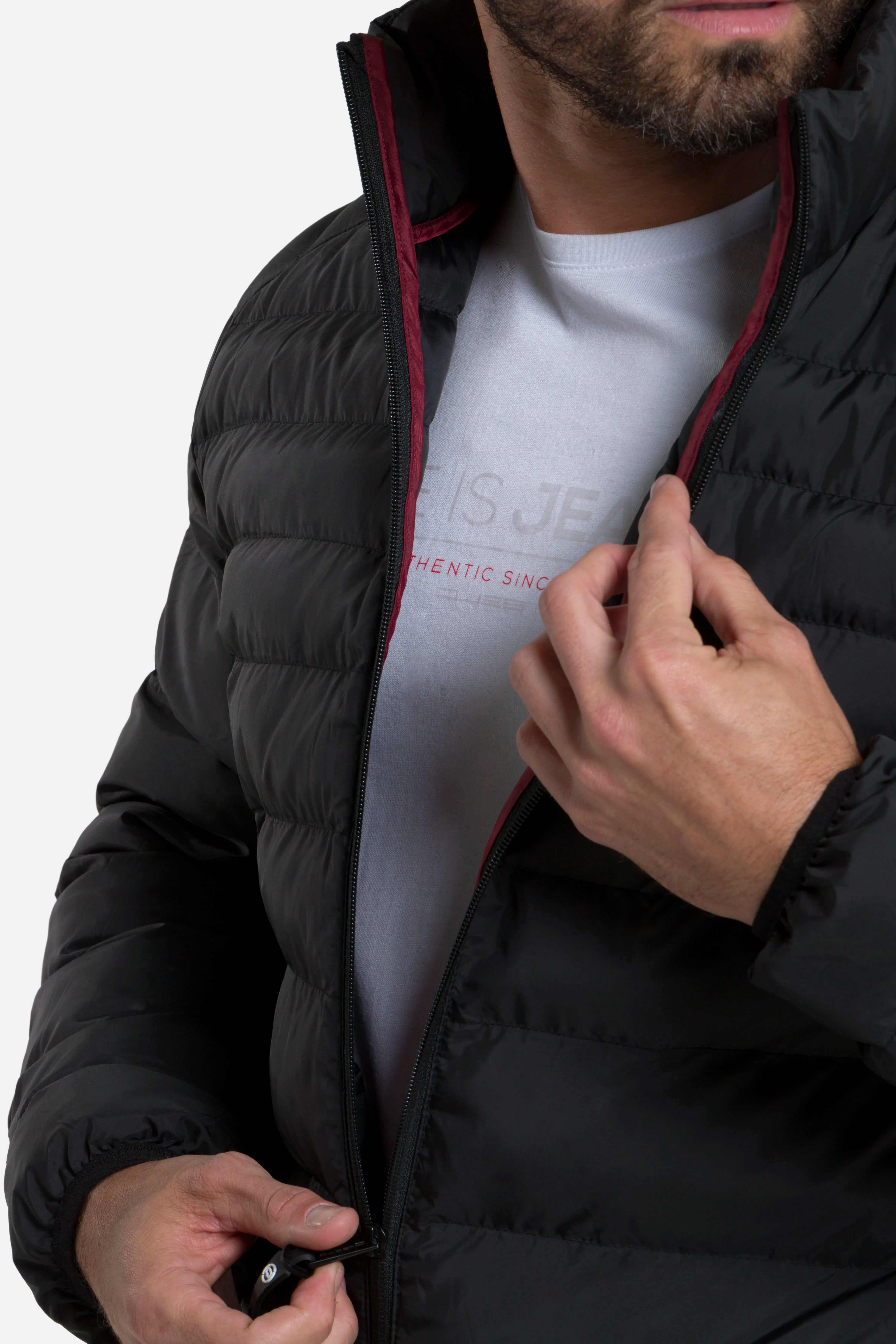 CHAQUETA ACOLCHADA COLOR NEGRO