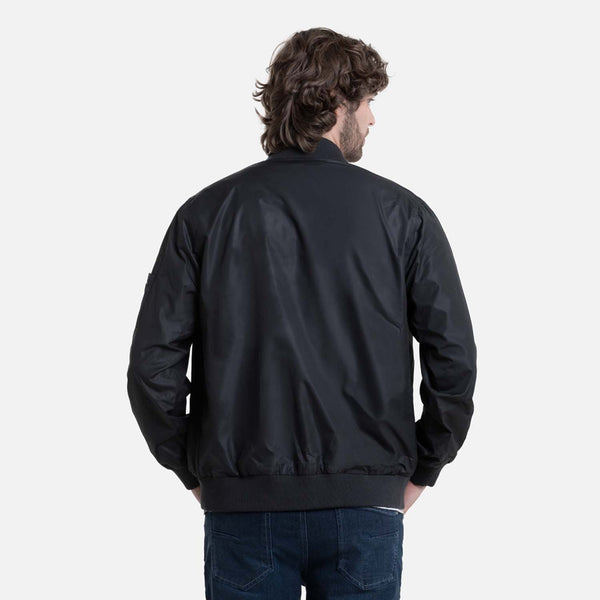CHAQUETA BOMBER COLOR NEGRO