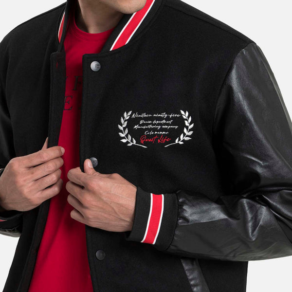 CHAQUETA BOMBER COLOR NEGRO