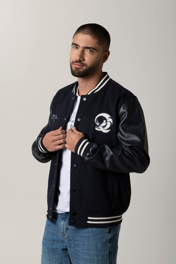 CHAQUETA BOMBER COLOR AZUL OSCURO