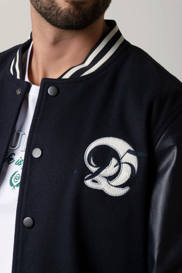 CHAQUETA BOMBER COLOR AZUL OSCURO