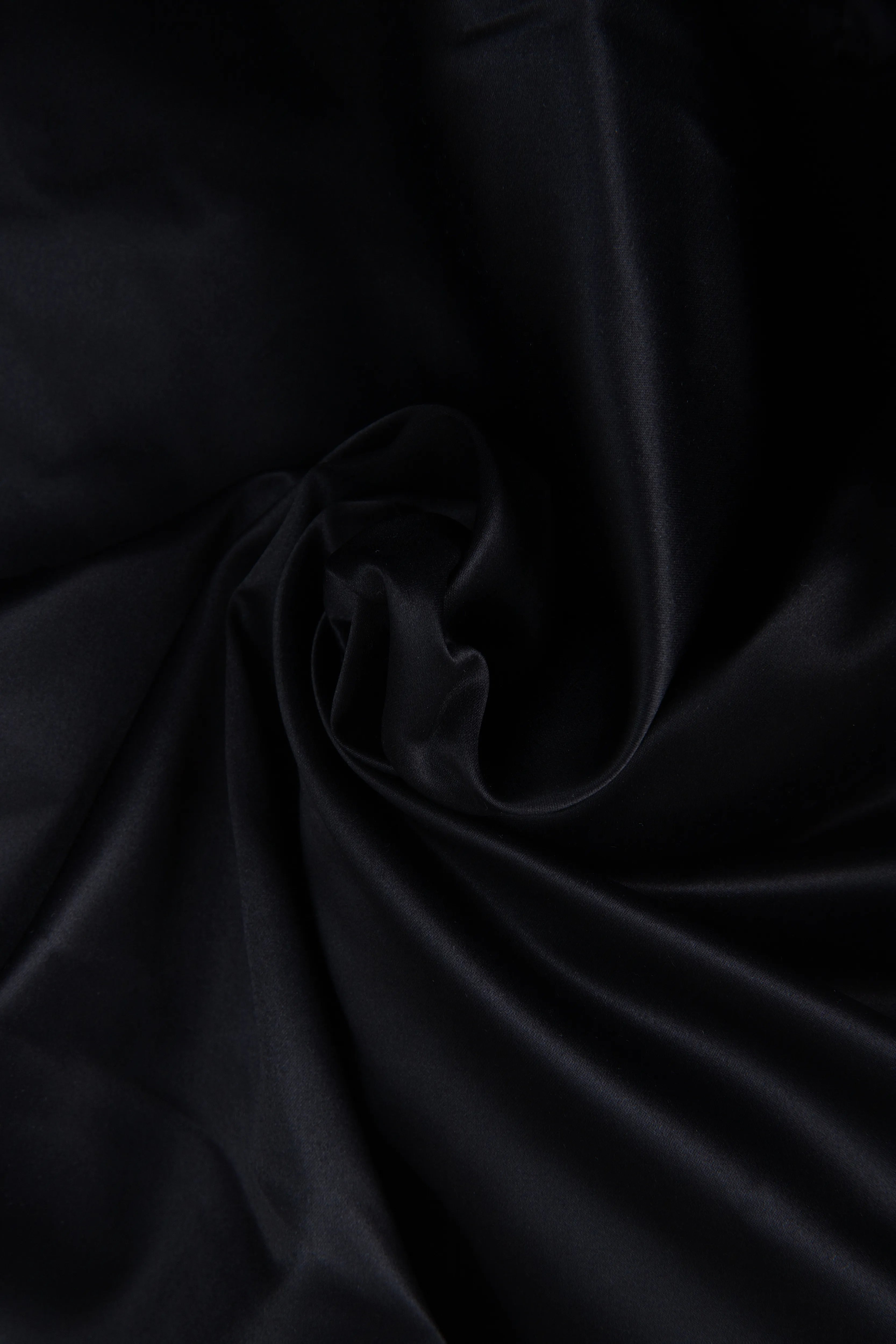 CHAQUETA BOMBER COLOR NEGRO