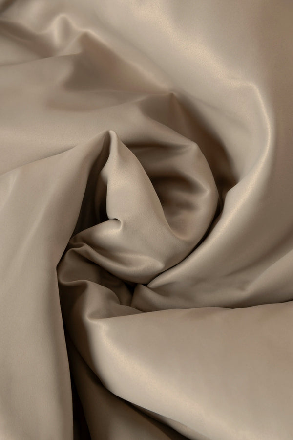 CHAQUETA BOMBER COLOR AVENA