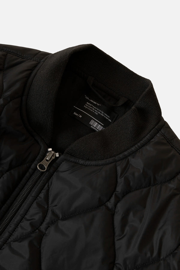 CHAQUETA BOMBER COLOR NEGRO