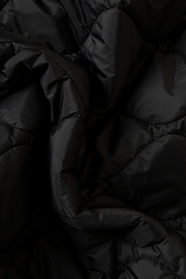 CHAQUETA BOMBER COLOR NEGRO