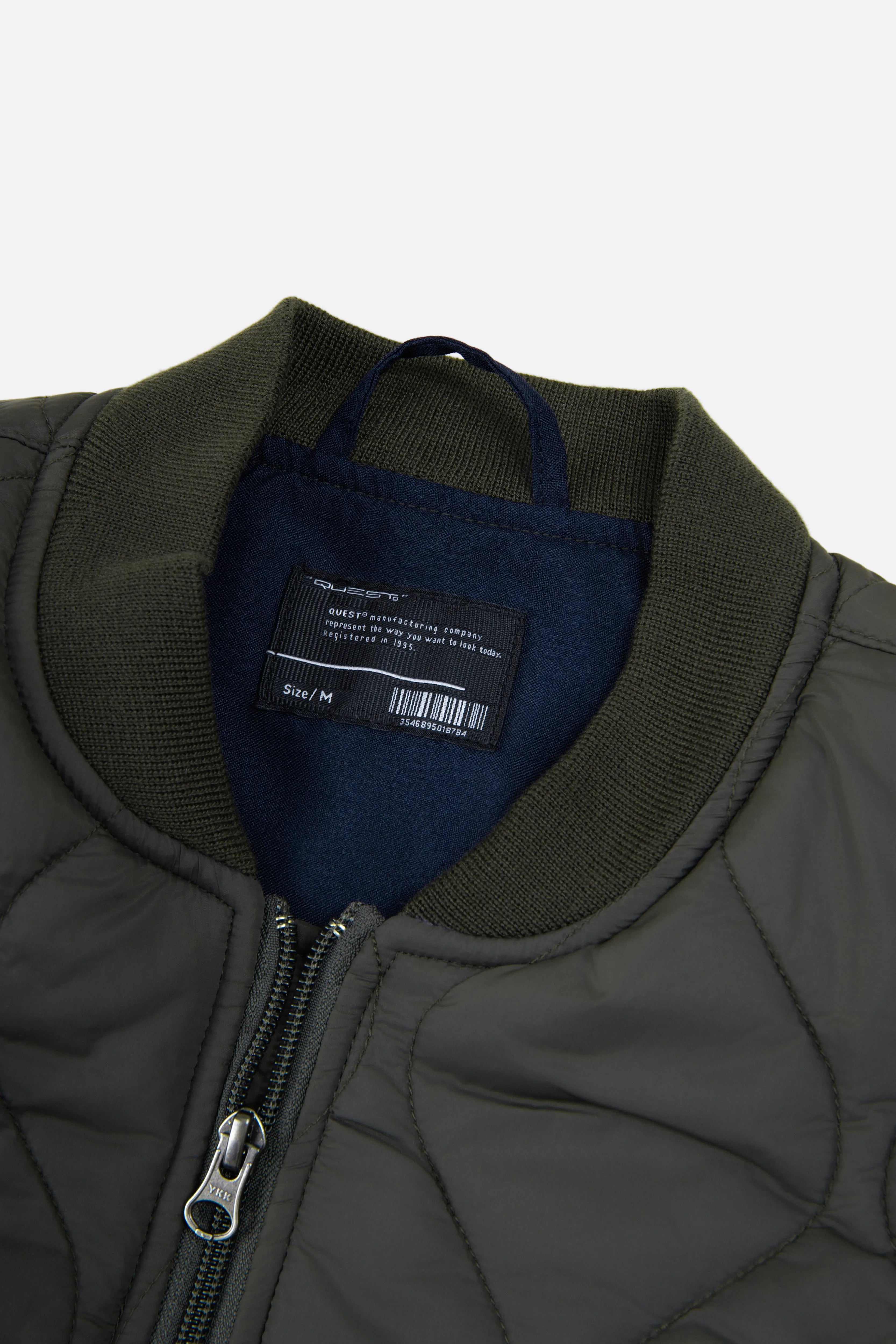 CHAQUETA BOMBER COLOR VERDE MILITAR