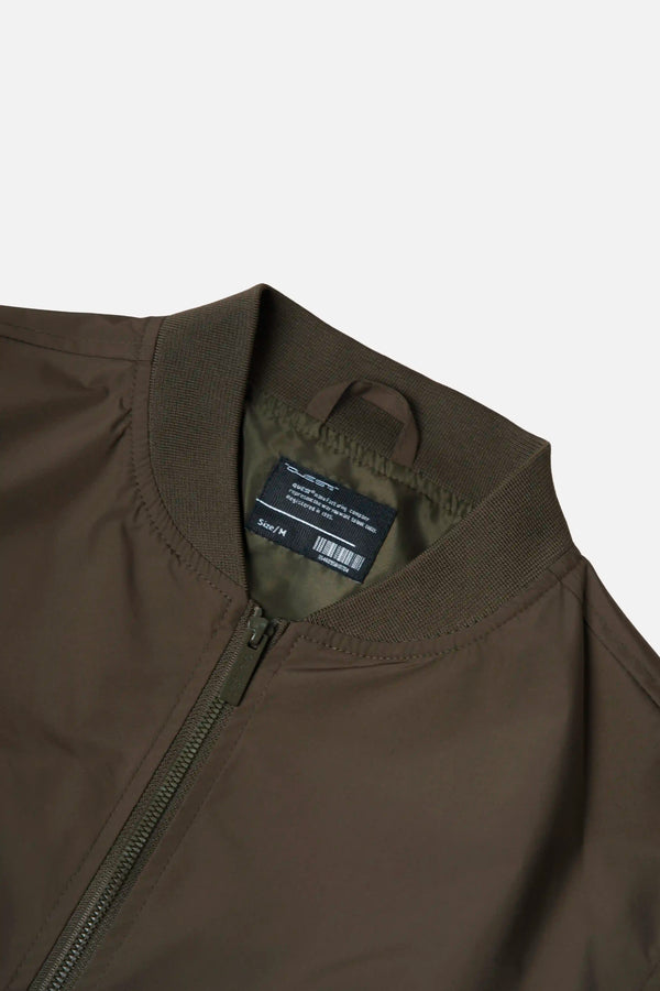 CHAQUETA BOMBER COLOR DARK OLIVA
